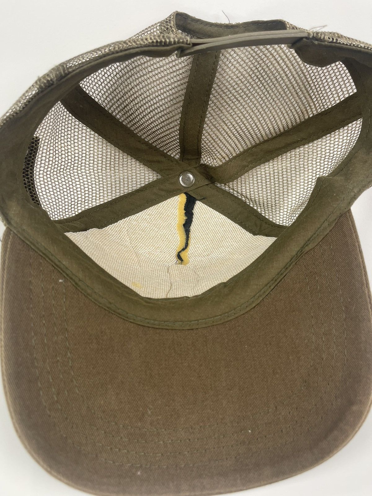 Japanese Brand The Maximum Speed Dirty Wolf Trucker Hat Size ONE SIZE - 10 Thumbnail