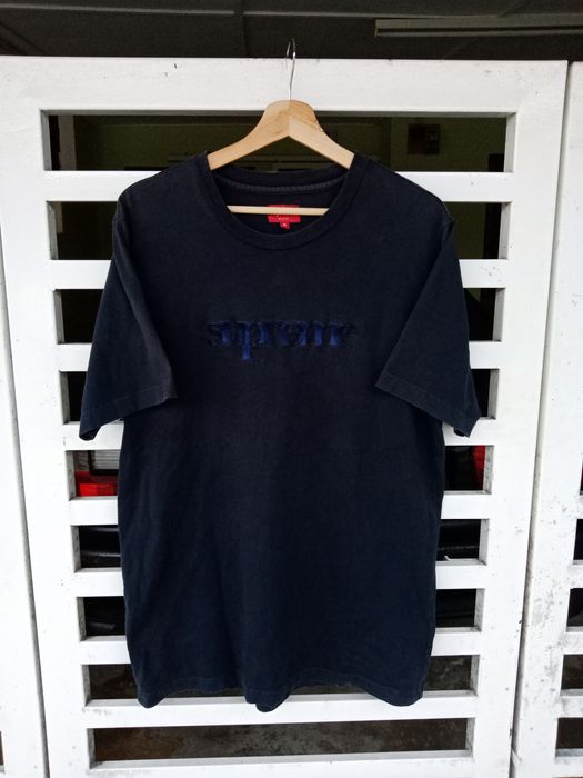 Supreme tonal hot sale embroidered tee