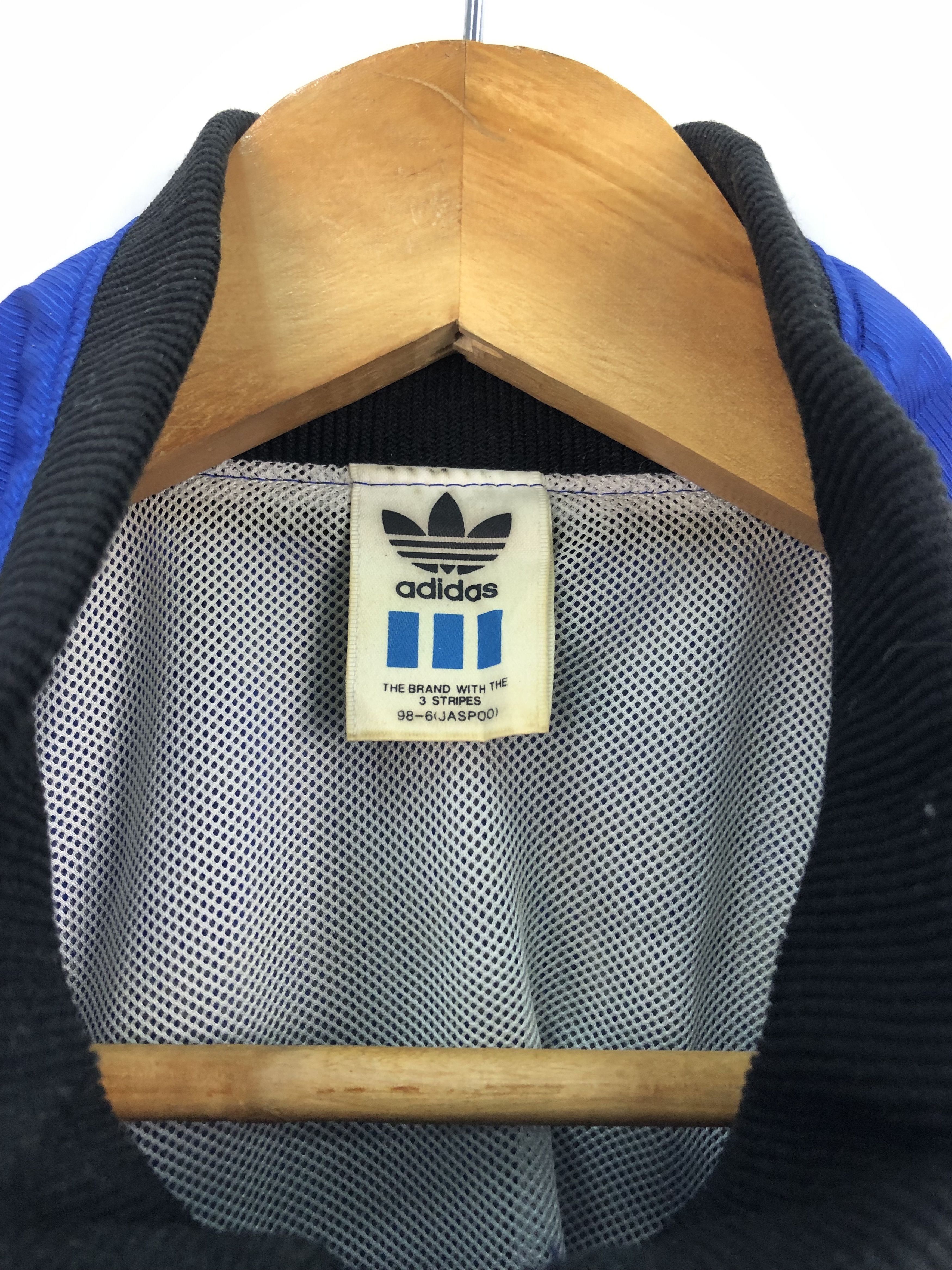 Adidas × Vintage Vintage Adidas 90s Light Jacket Size US L / EU 52-54 / 3 - 4 Thumbnail