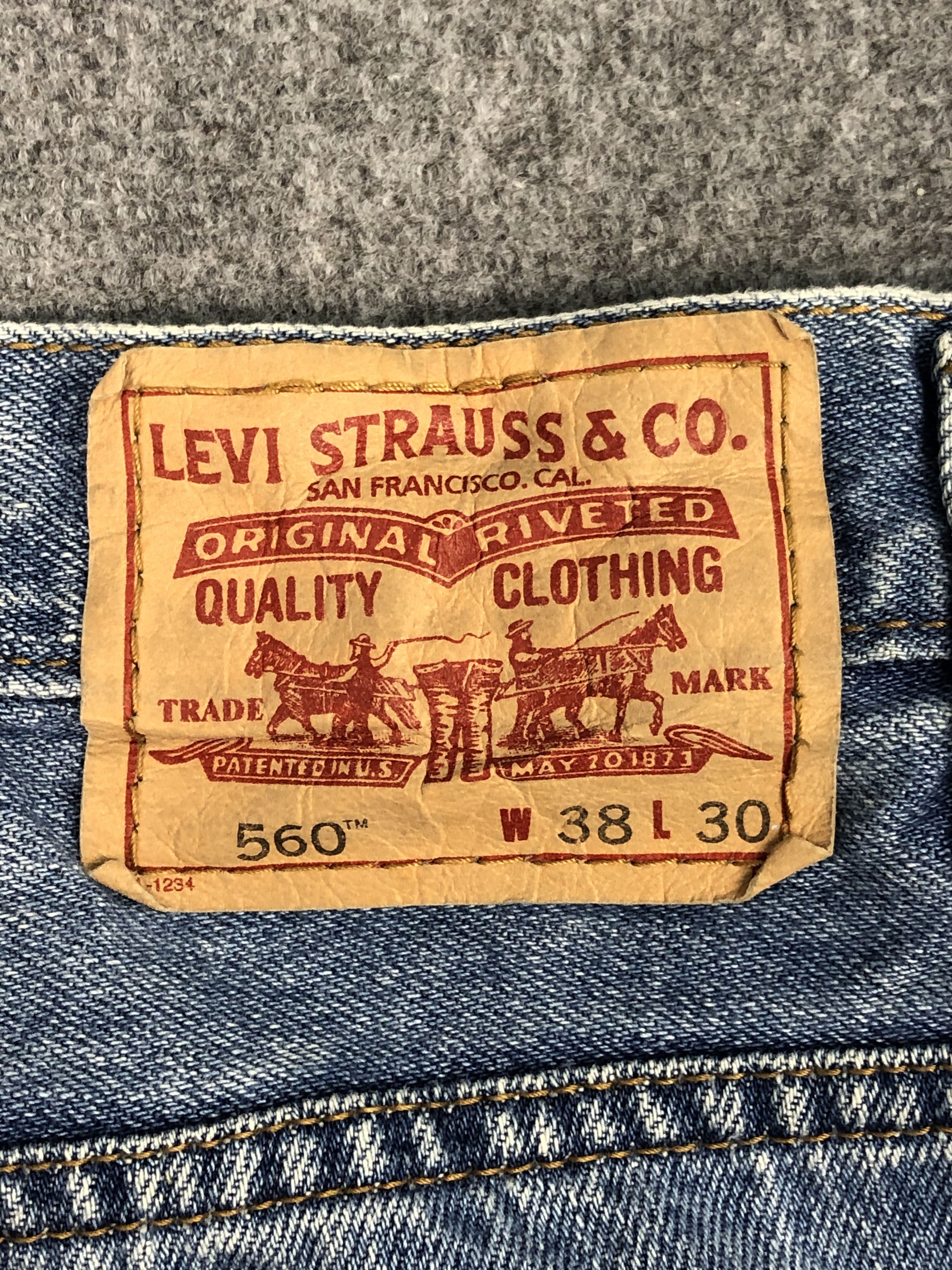 Levi's Vintage Levis 560 Jeans DP0438 Size US 39 - 5 Thumbnail
