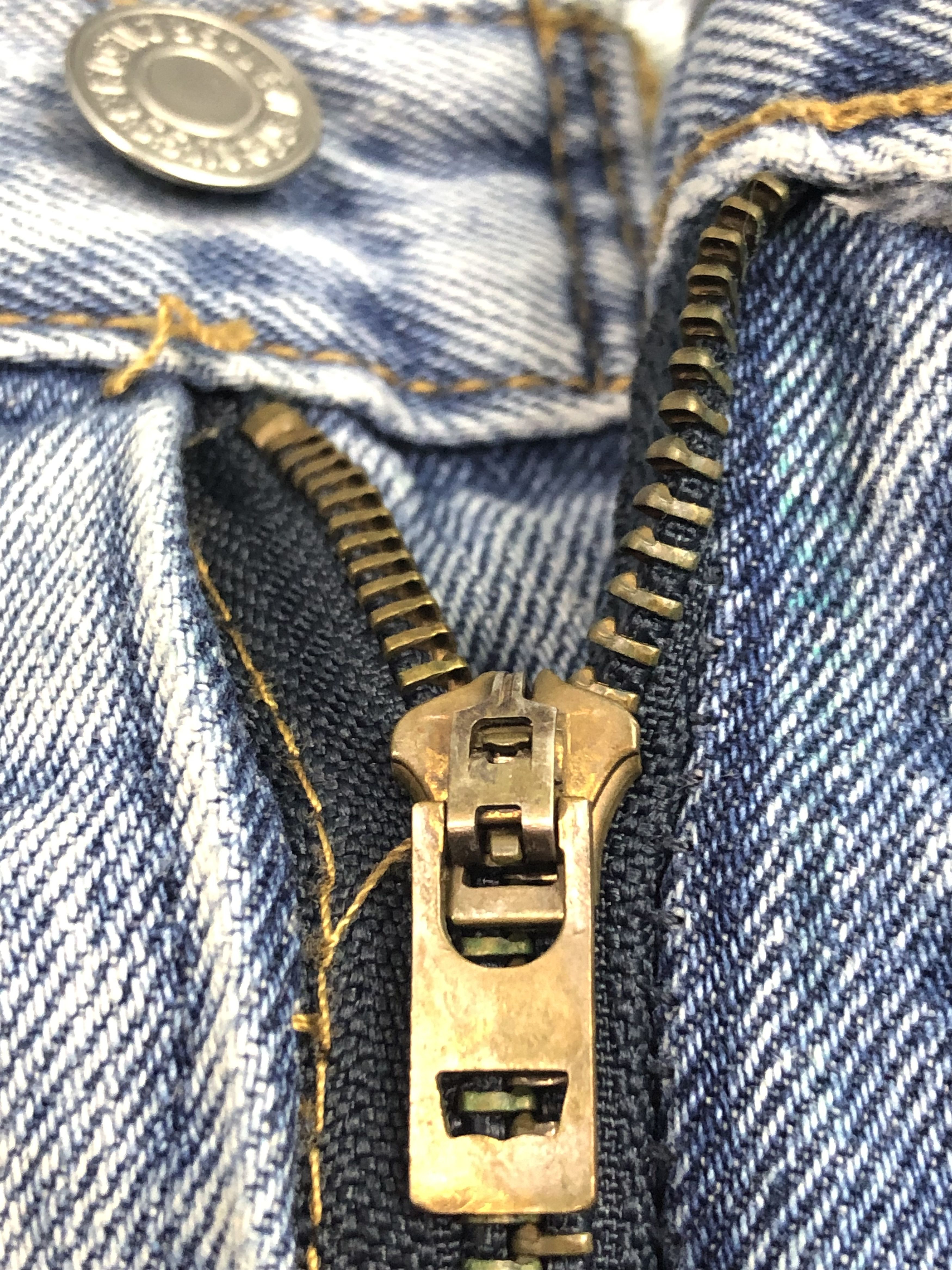 Levi's Vintage Levis 550 Jeans DP0452 Size US 41 - 7 Thumbnail