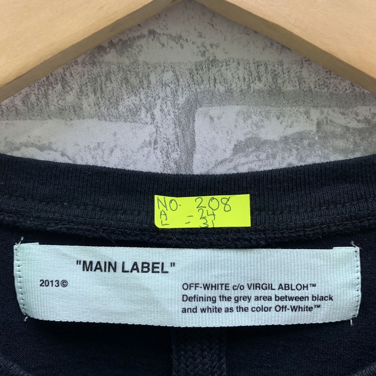 Off-White OFF-WHITE T-shirts Size US XL / EU 56 / 4 - 23 Thumbnail