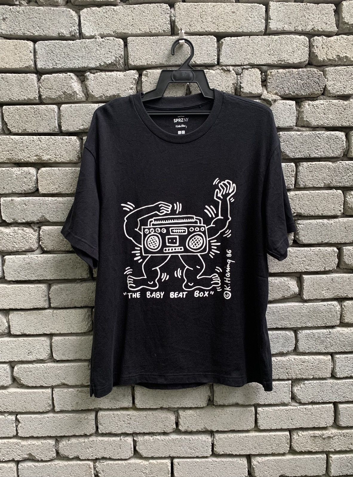 Keith Haring × Uniqlo Uniqlo x Keith Haring “The Baby Beat Box” T Shirt Size US XL / EU 56 / 4 - 2 Thumbnail