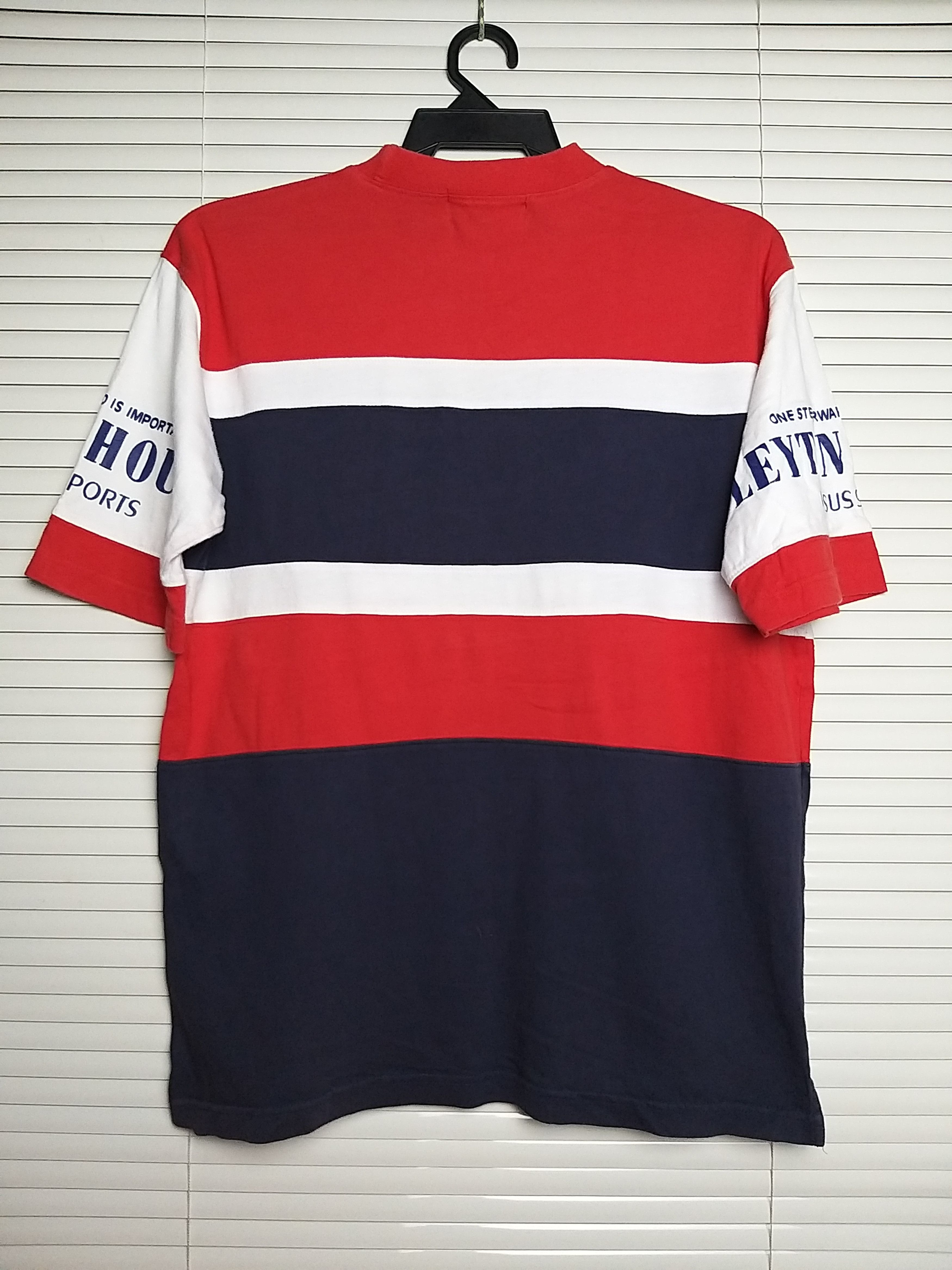 Sports Specialties VINTAGE LEYTON HOUSE VERSUS SPORTS STRIPE T SHIRT. Size US L / EU 52-54 / 3 - 2 Thumbnail