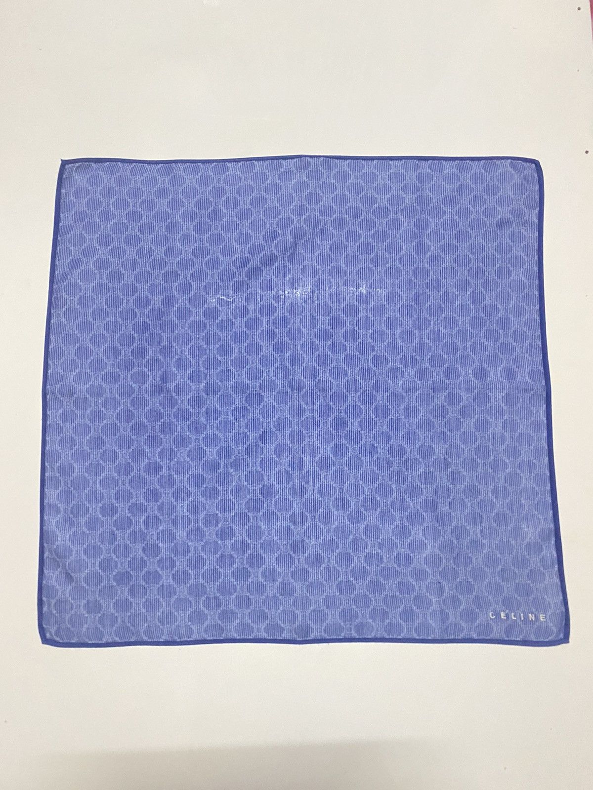 Celine × Vintage Vintage 90s CELINE handkerchief 18”x”x19” HT3 Size ONE SIZE - 2 Thumbnail