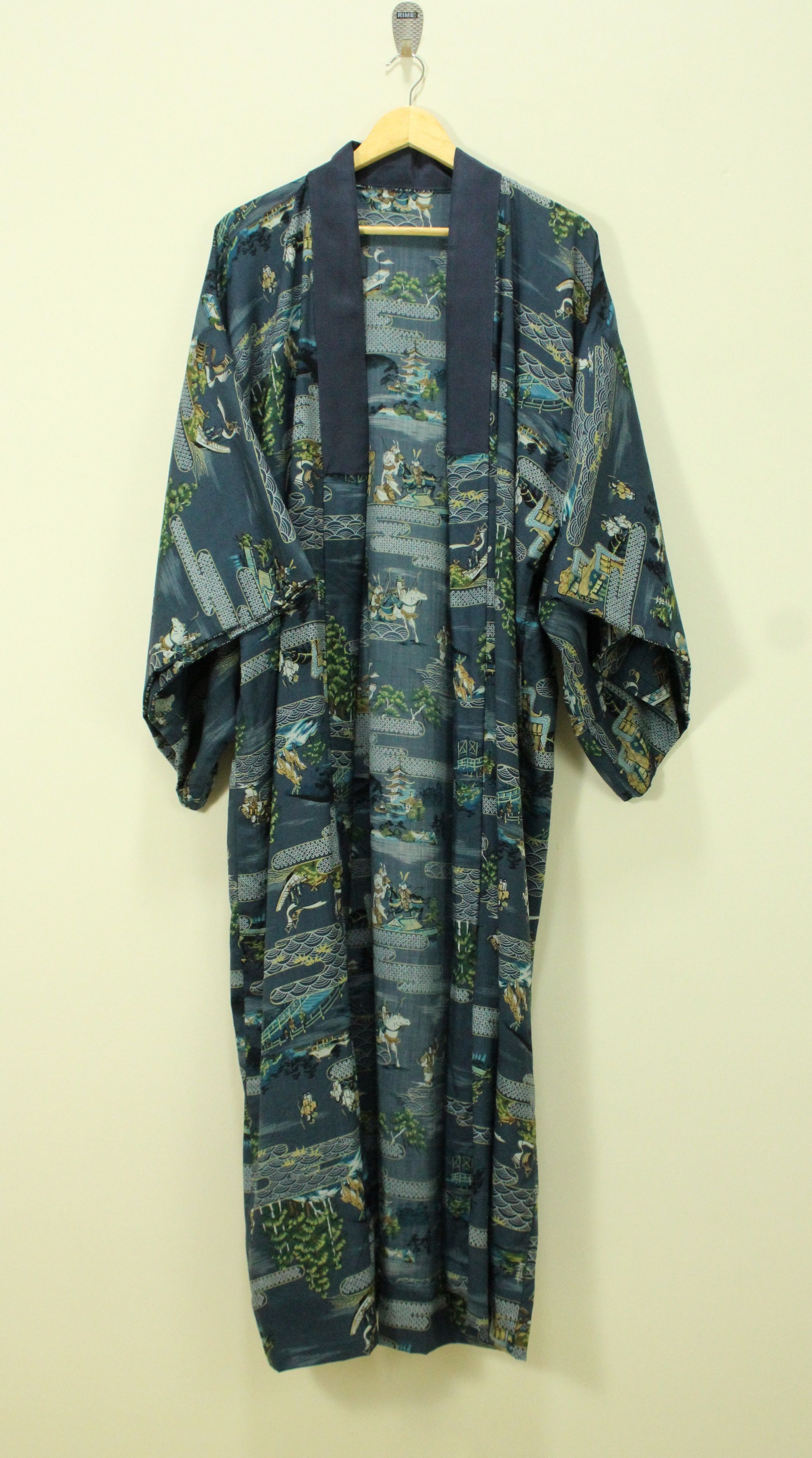 Vintage KIMONO Japan Long Cardigan Jacket Castle