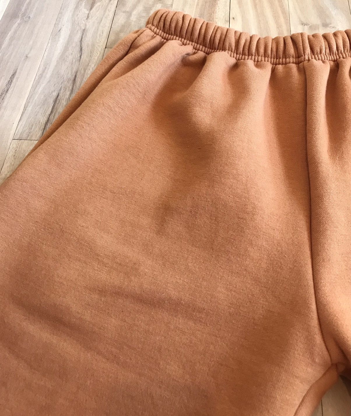 Vintage Fleece sweat shorts burnt orange M Size US 30 / EU 46 - 3 Thumbnail