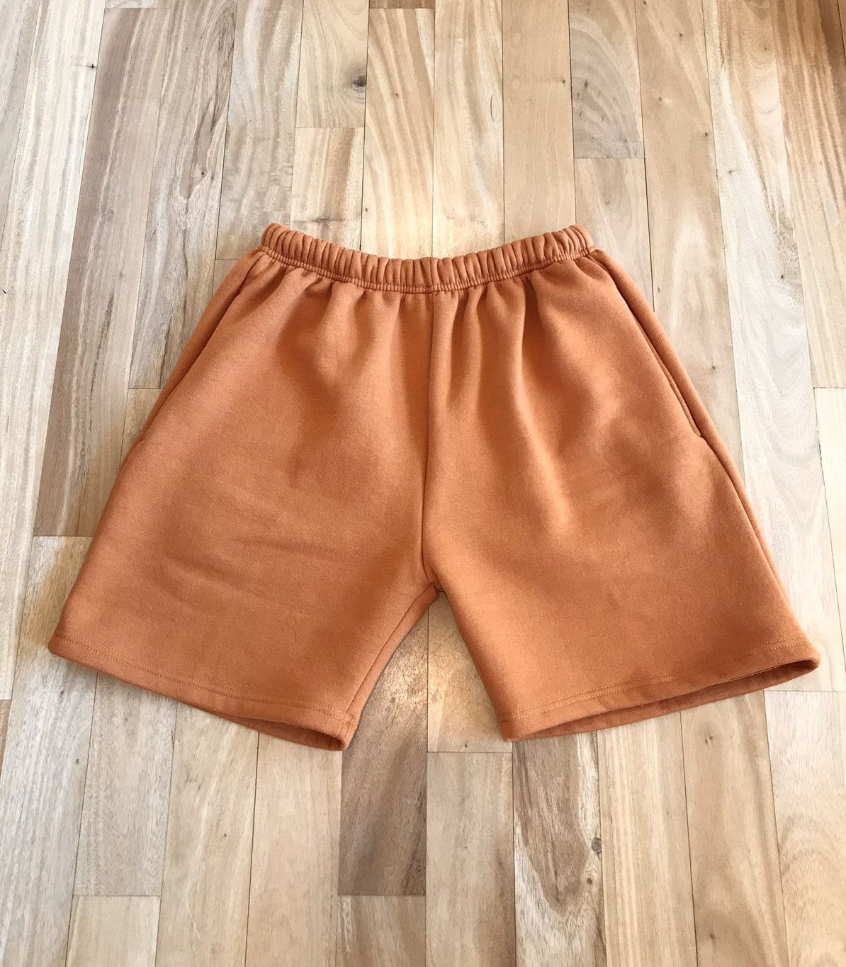 Vintage Fleece sweat shorts burnt orange M Size US 30 / EU 46 - 1 Thumbnail