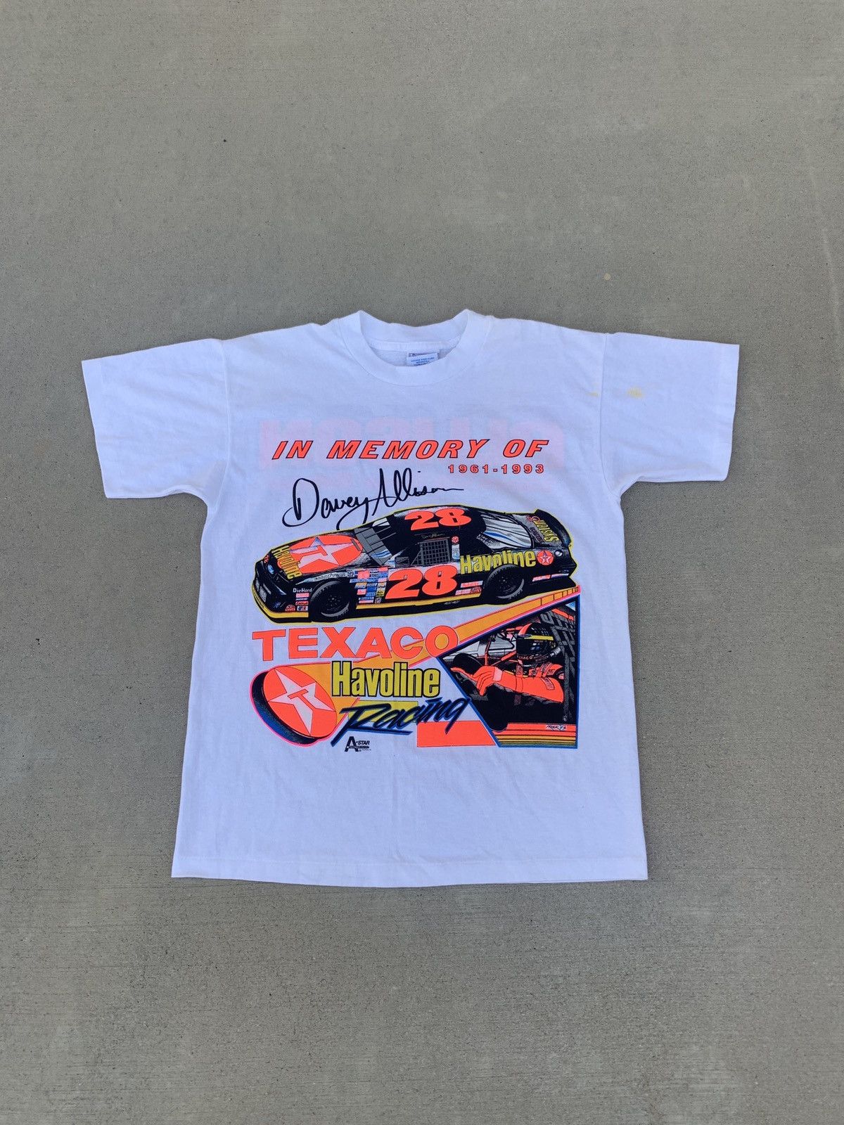 NASCAR Vintage 1993 Nascar Davey Allison T-shirt Size US M / EU 48-50 / 2 - 1 Thumbnail