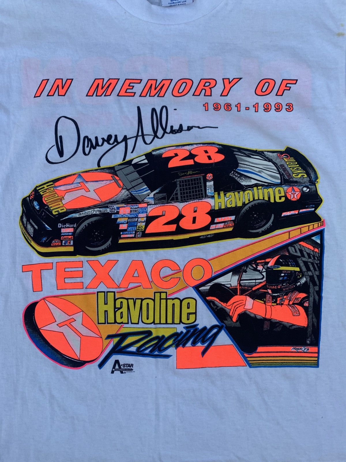 NASCAR Vintage 1993 Nascar Davey Allison T-shirt Size US M / EU 48-50 / 2 - 5 Thumbnail