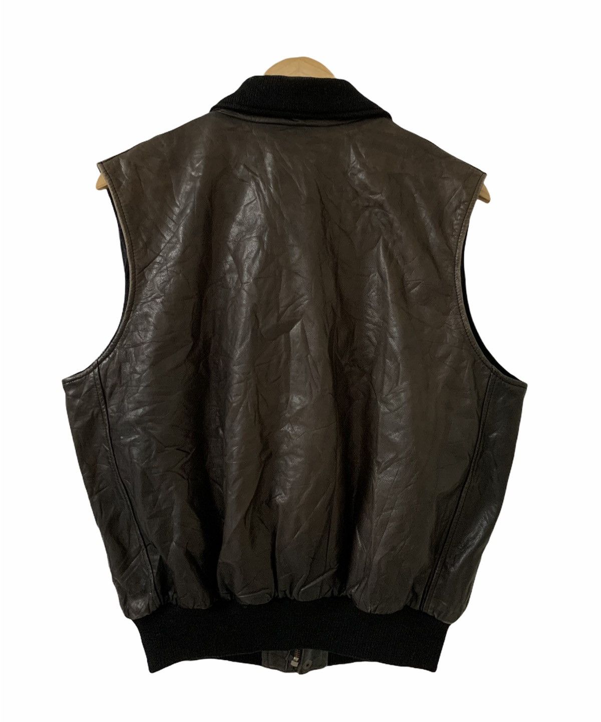 Japanese Brand Japanese Brand 🇯🇵 Cowhide Sleeveles Vest Jacket Size US M / EU 48-50 / 2 - 5 Thumbnail