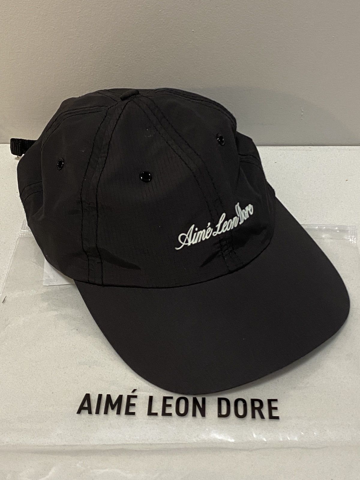 新品■AIME LEON DORE SCRIPT NYLON HAT キャップ黒 Washed Script Hat – Aimé Leon Dore