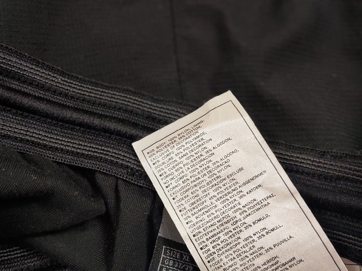 Nike Vintage Nike Short black Streetwear Travis Scott Style Size US 36 / EU 52 - 9 Thumbnail