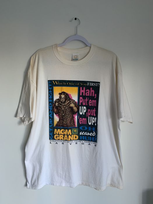 Vintage MGM Grand 1993 Wizard of OZ Lion Put Em Up SS Tee | Grailed