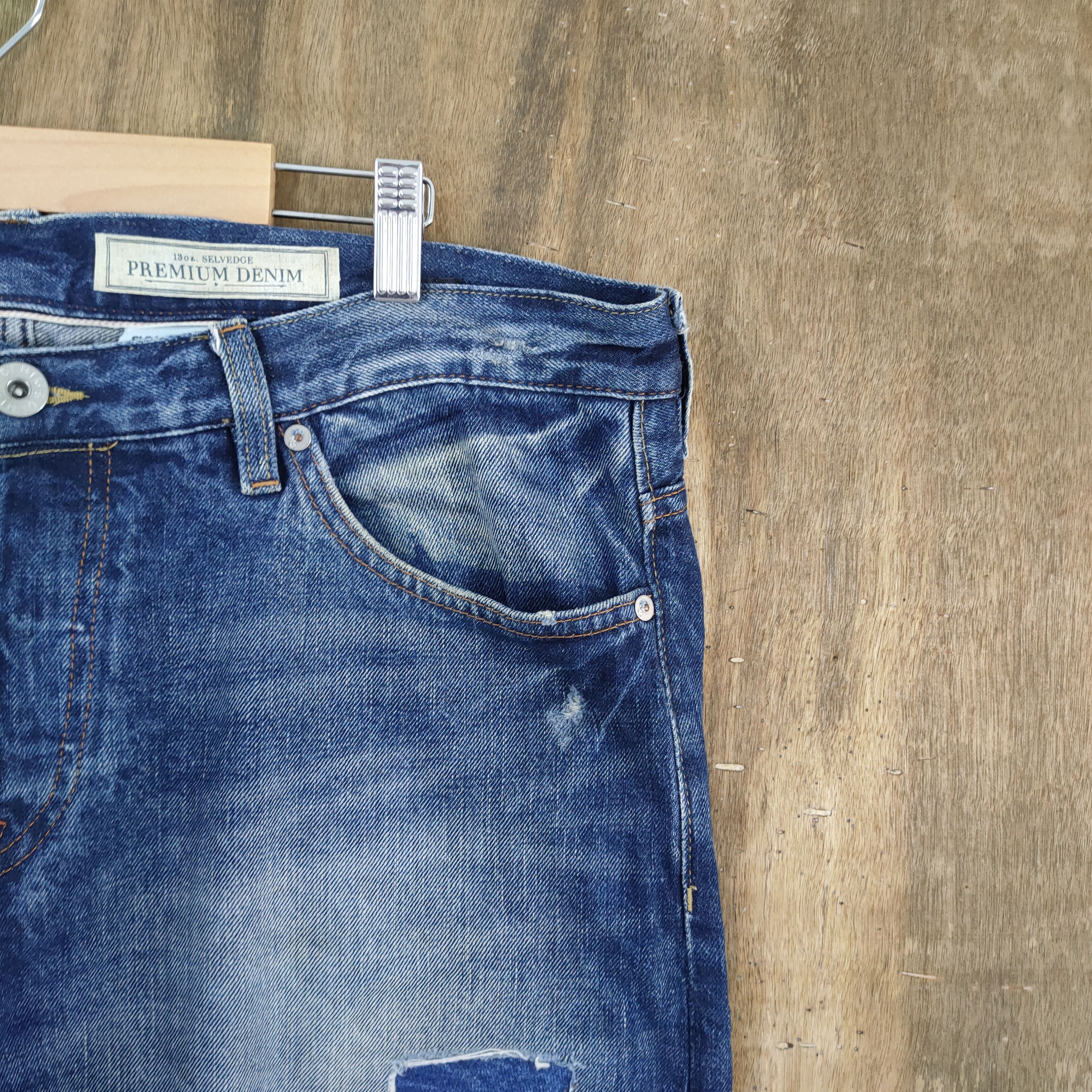 Japanese Brand × StraightFaded FADED DISTRESSED KNEE PREMIUM SKINNY DENIM Size US 36 / EU 52 - 10 Thumbnail