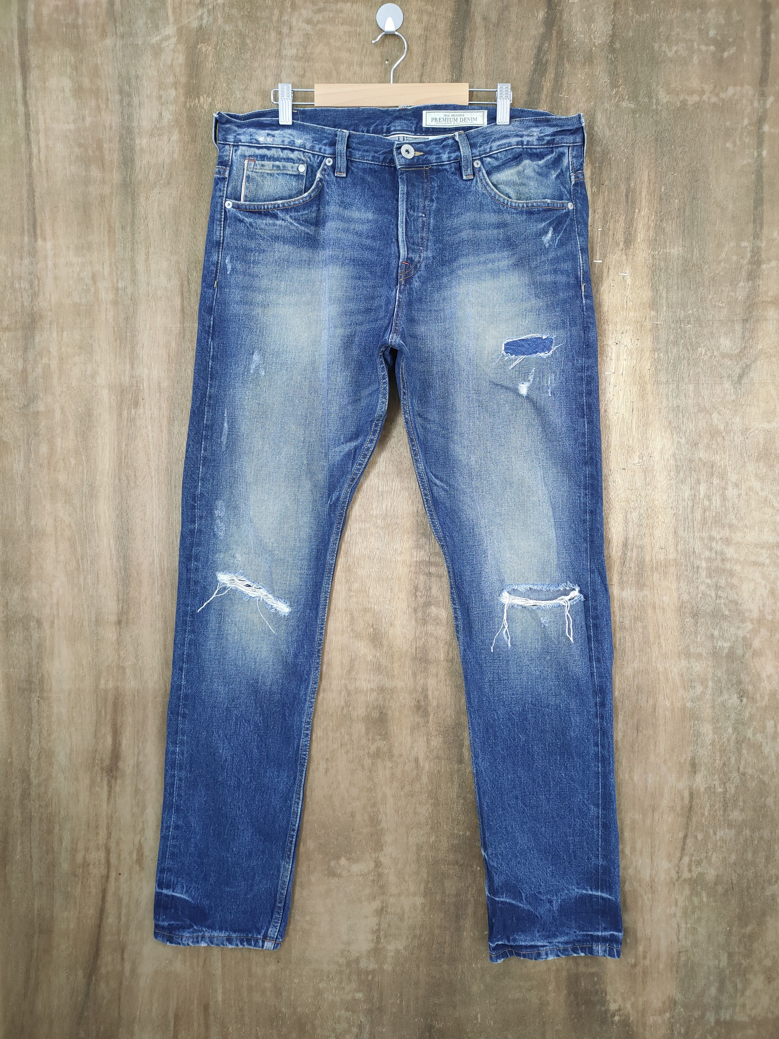 Japanese Brand × StraightFaded FADED DISTRESSED KNEE PREMIUM SKINNY DENIM Size US 36 / EU 52 - 1 Thumbnail