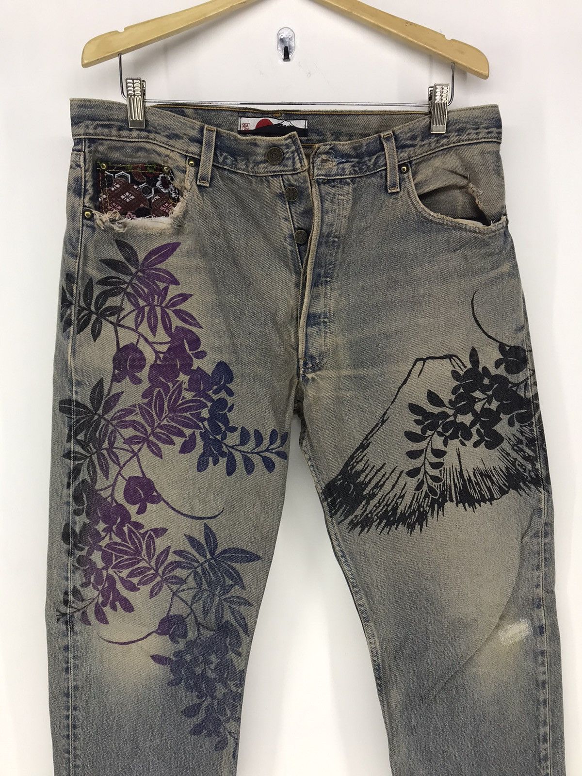 Vintage Vintage Mount Fuji Floral Motif Print Jeans Size US 35 - 2 Thumbnail