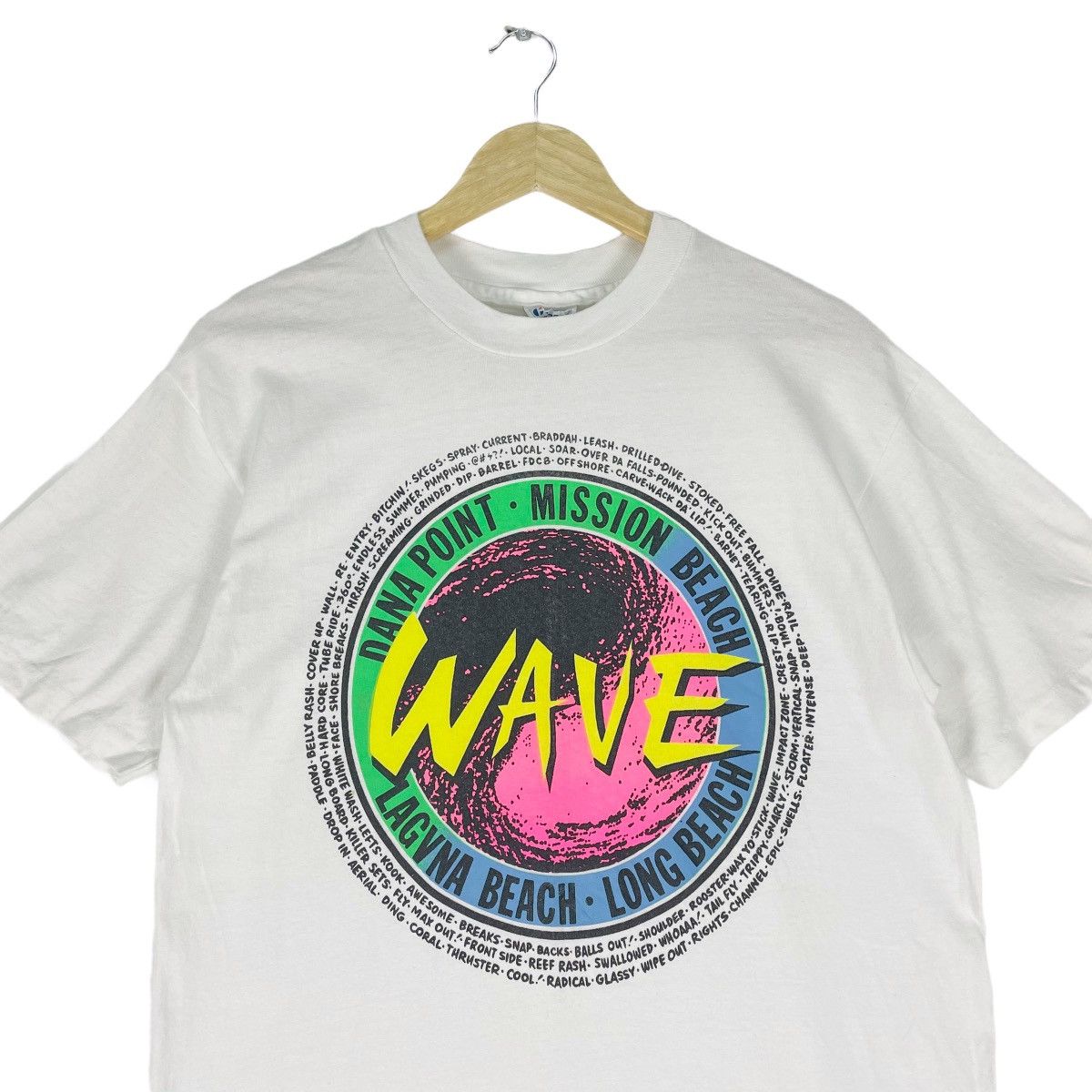 Hanes ☀️Vintage 90s WAVE Long Beach Surf Tshirt Size US M / EU 48-50 / 2 - 2 Thumbnail