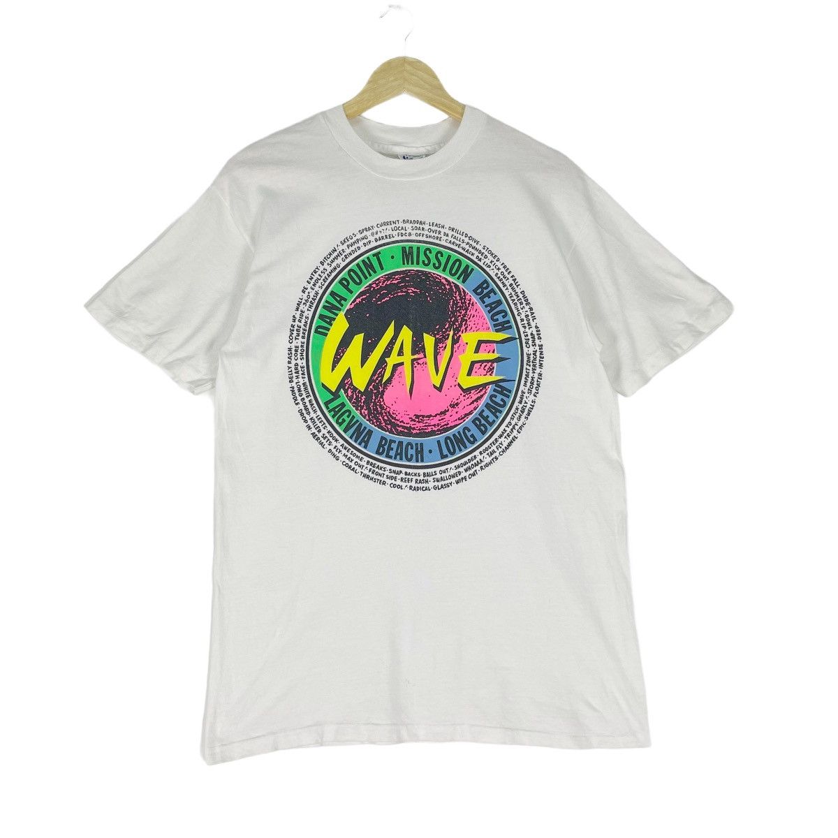 Hanes ☀️Vintage 90s WAVE Long Beach Surf Tshirt Size US M / EU 48-50 / 2 - 1 Thumbnail