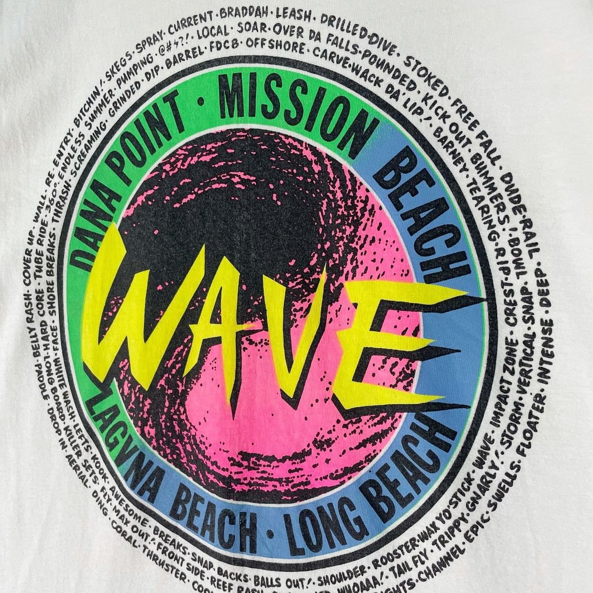 Hanes ☀️Vintage 90s WAVE Long Beach Surf Tshirt Size US M / EU 48-50 / 2 - 4 Thumbnail