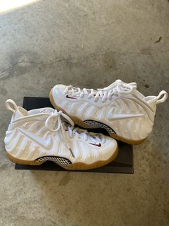 Gucci best sale white foams