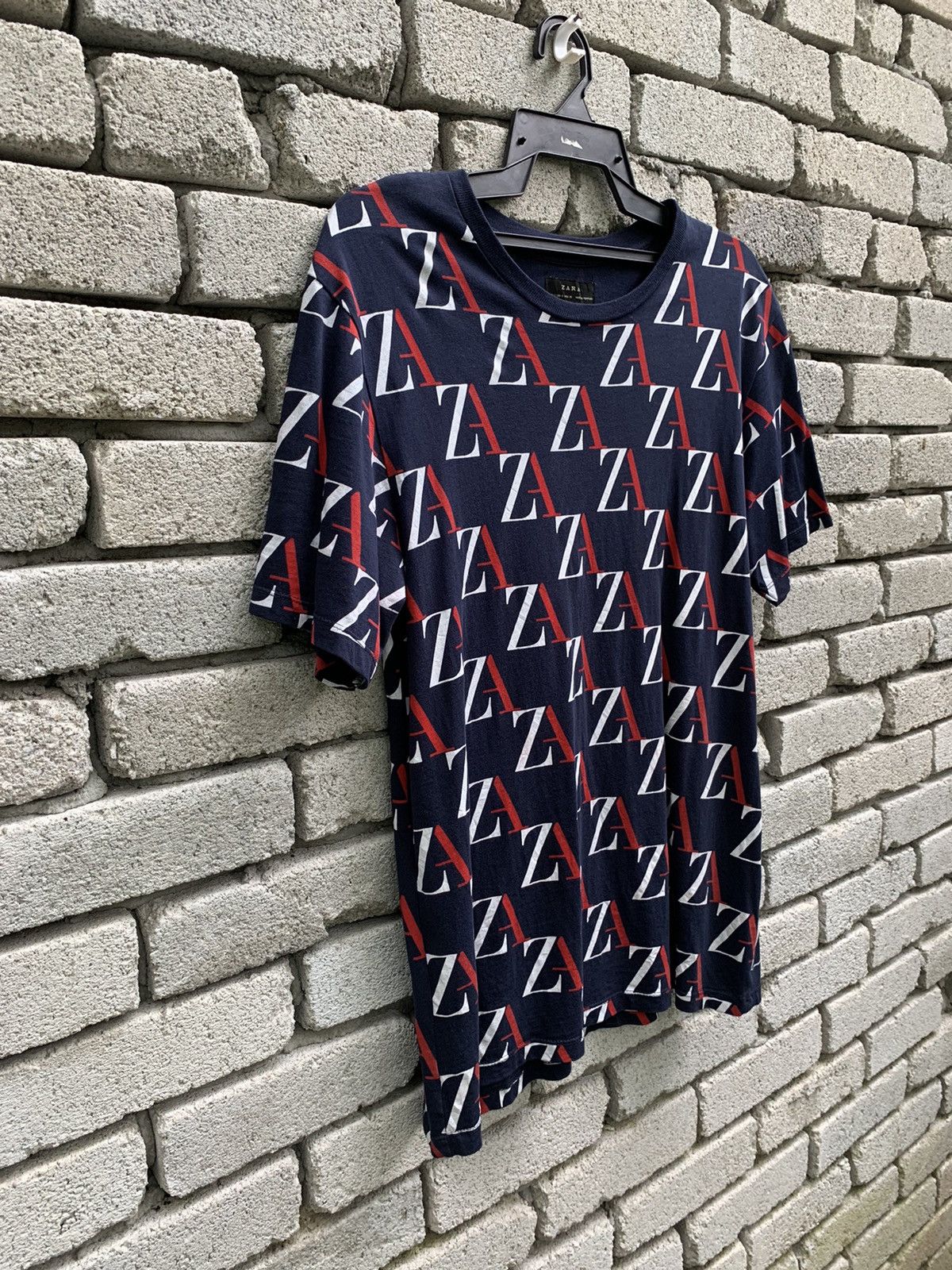 Zara ZARA Monogram T Shirt Size US M / EU 48-50 / 2 - 3 Thumbnail