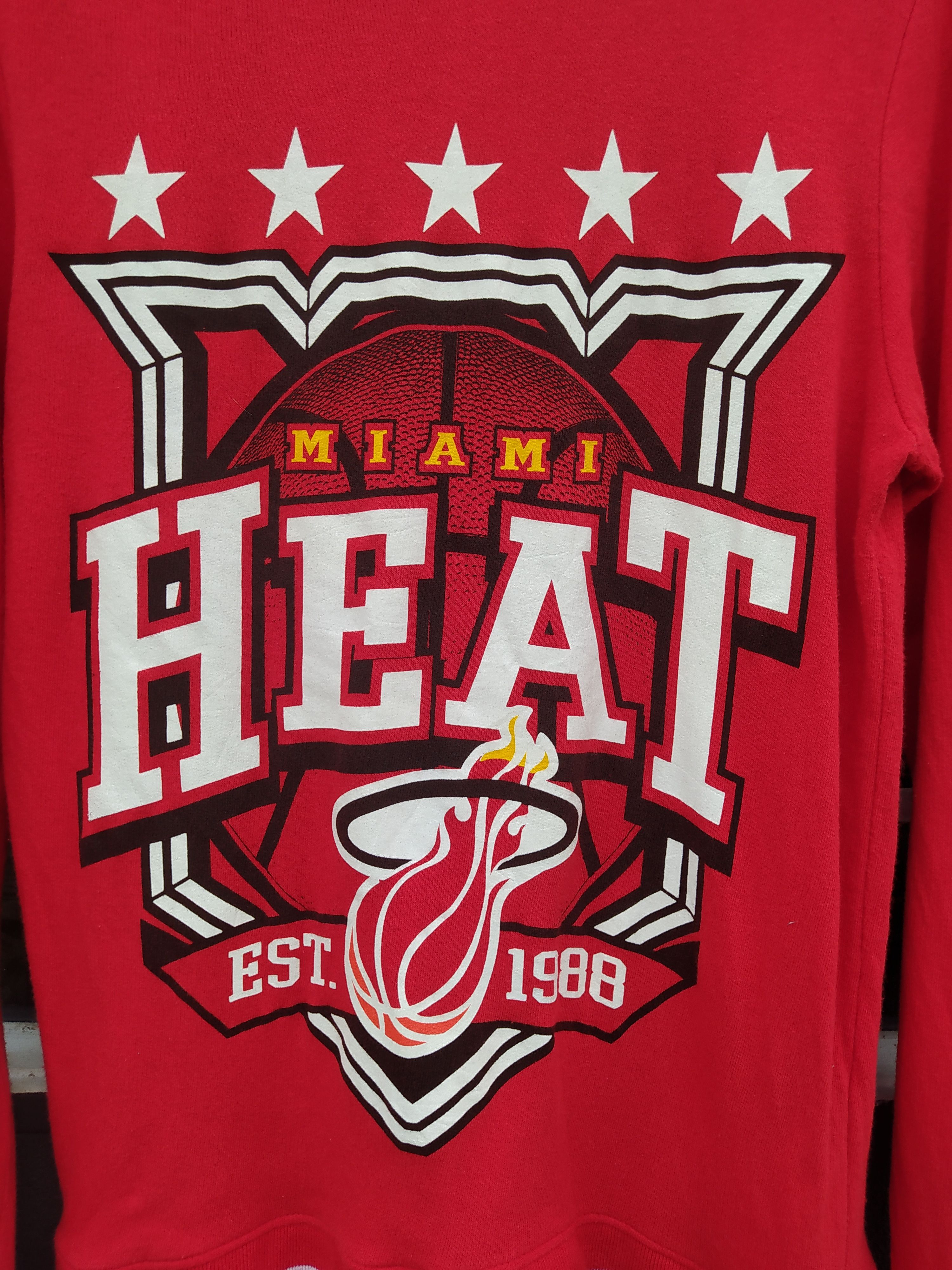 Vintage Miami heat Nba Sweatshirt Size US S / EU 44-46 / 1 - 2 Preview