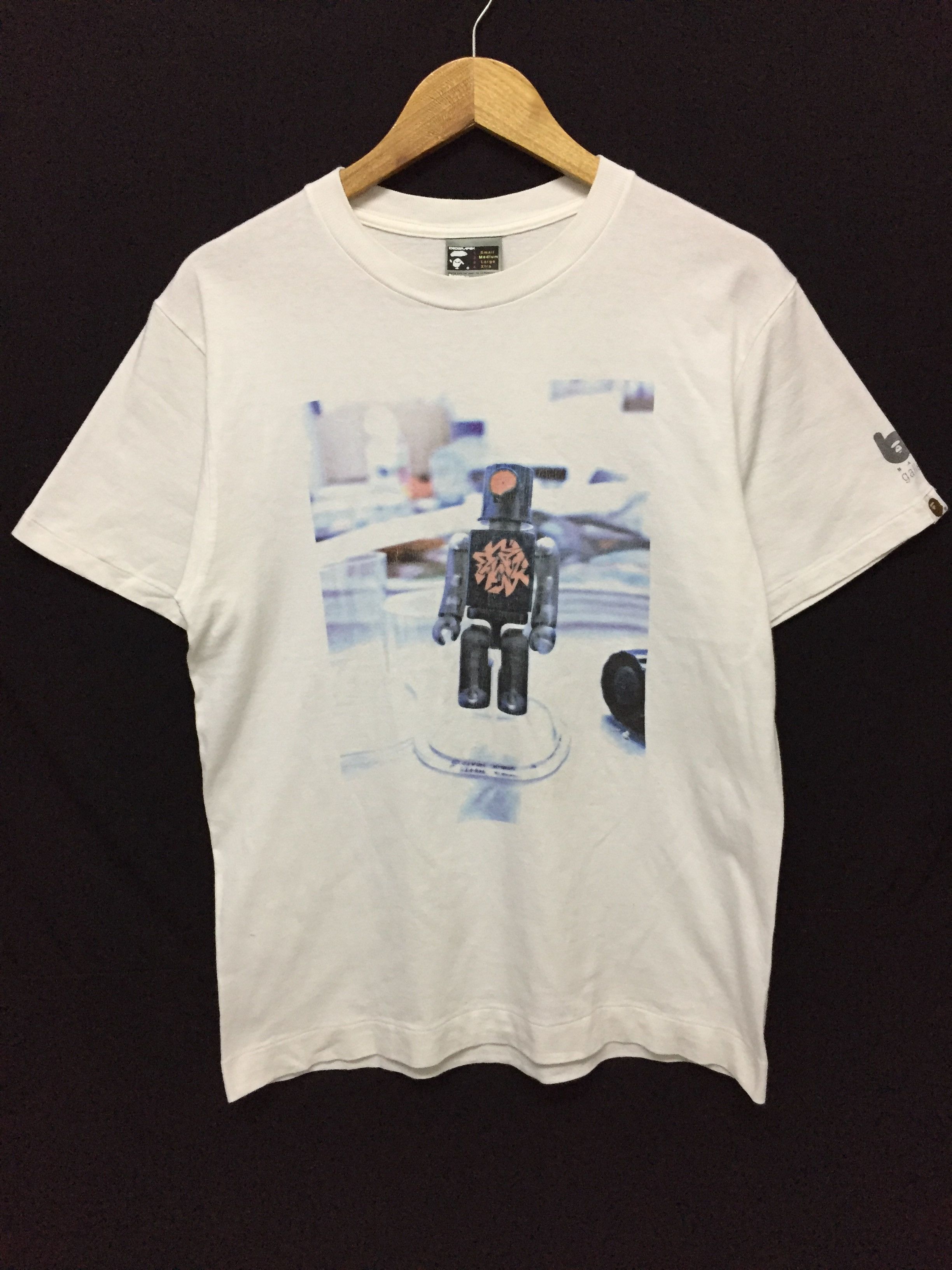 Bape × Medicom Toy × Recon 2002 BAPE X STASH x Medicom Toy tee limited Size US M / EU 48-50 / 2 - 2 Thumbnail