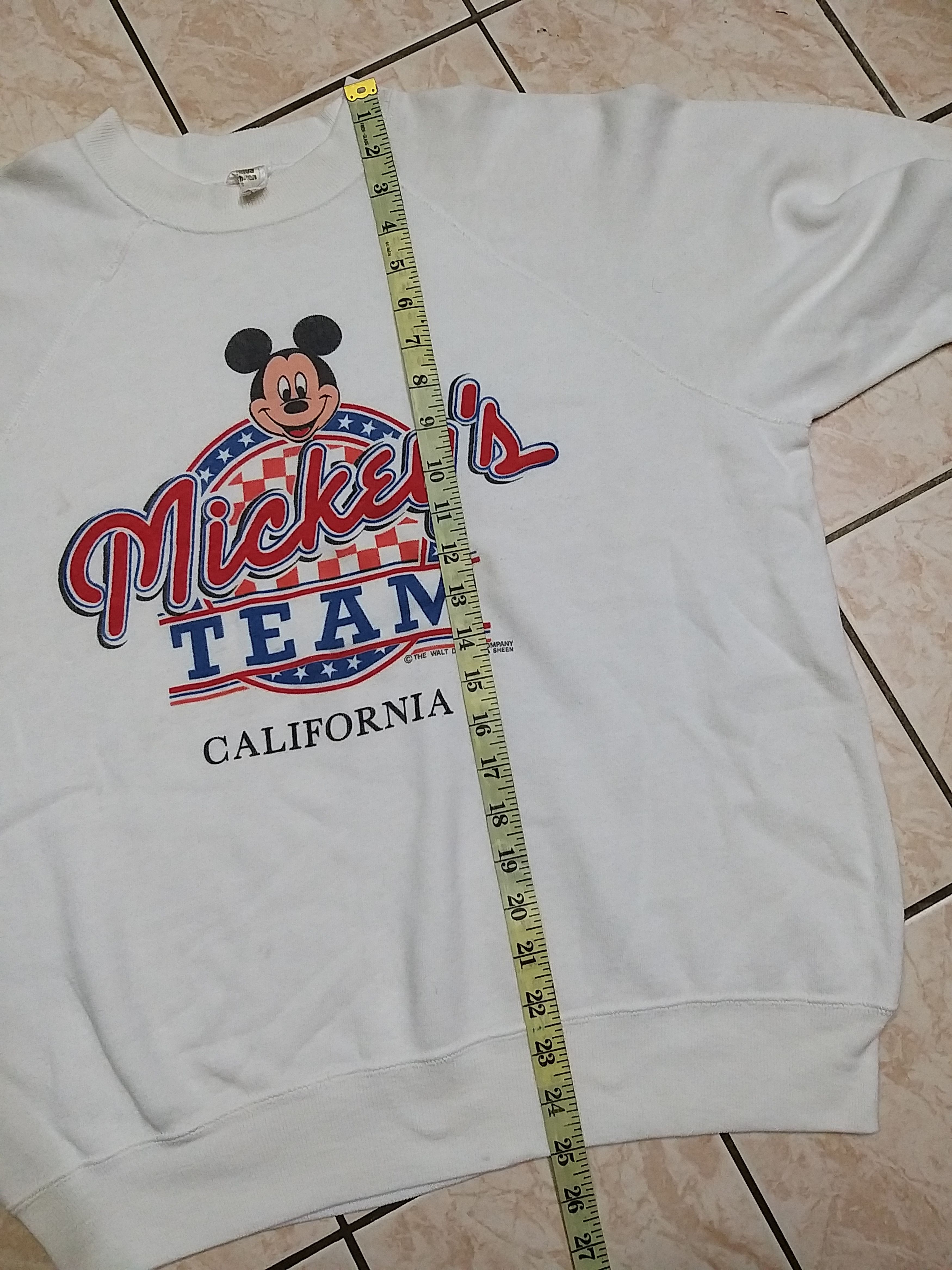 Mickey & Co. VINTAGE 80'S MICKEY MOUSE CALIFORNIA BY VELVASHEEN SWEATS Size US L / EU 52-54 / 3 - 7 Thumbnail