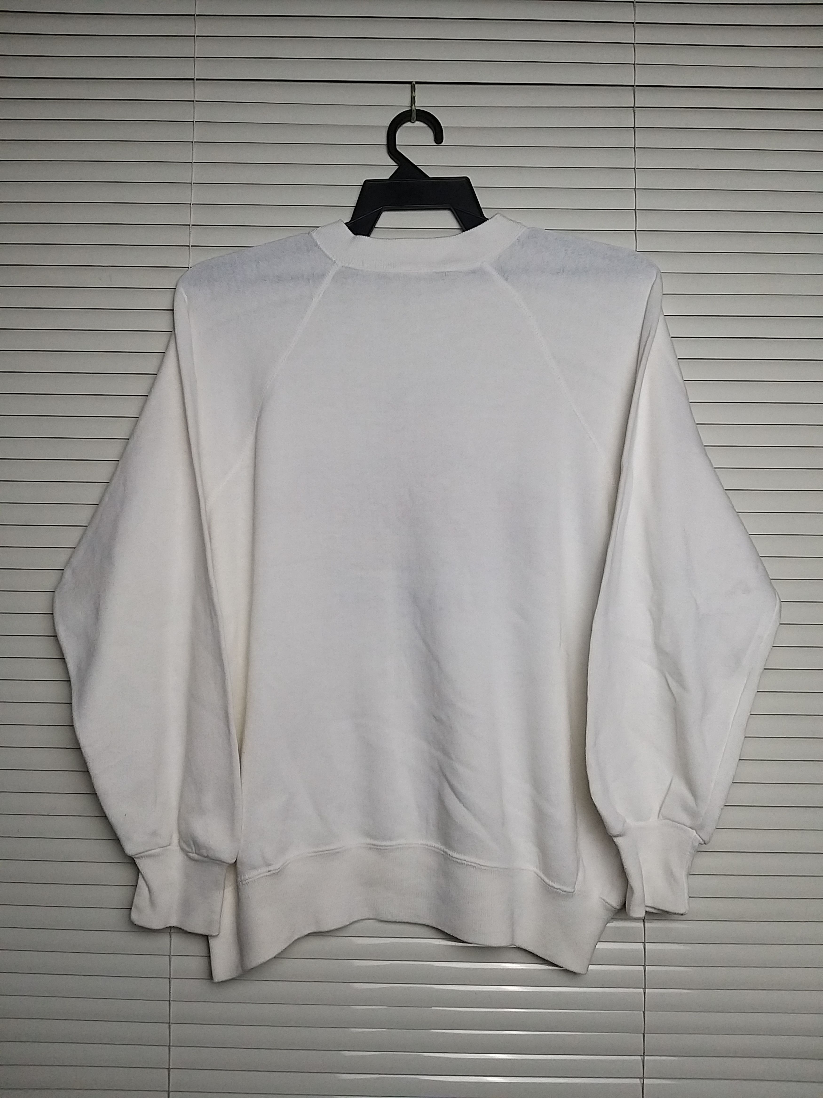 Mickey & Co. VINTAGE 80'S MICKEY MOUSE CALIFORNIA BY VELVASHEEN SWEATS Size US L / EU 52-54 / 3 - 2 Thumbnail