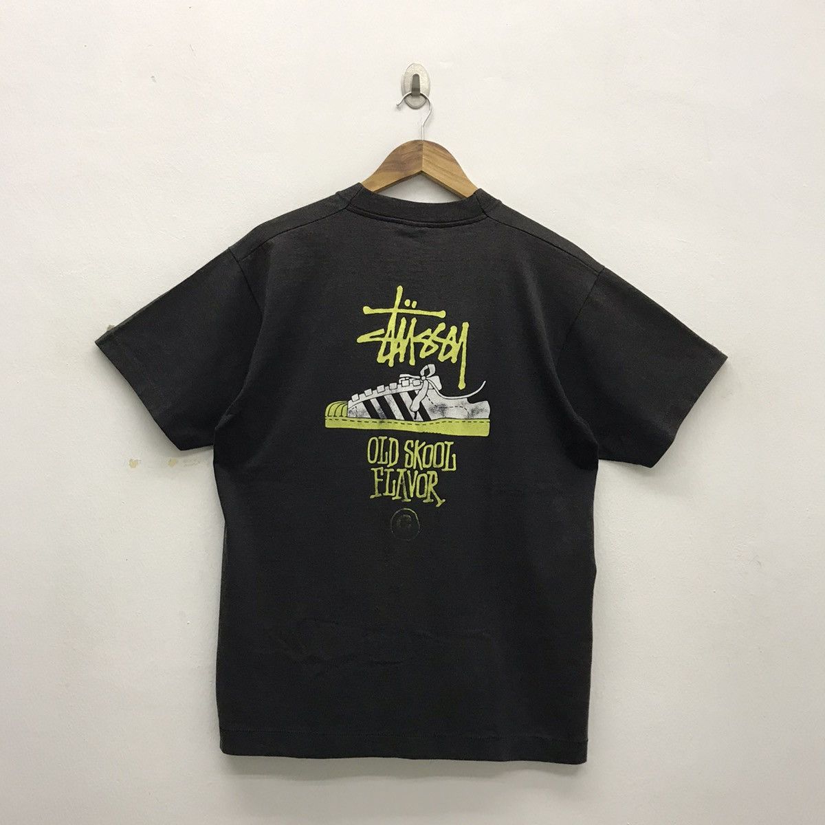 Vintage STUSSY Old Skool Flavor Design T-Shirt | Grailed