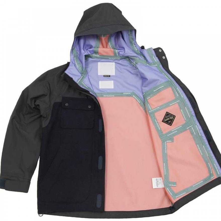 White Mountaineering AW12 Gore-Tex Luggage Parka | Grailed
