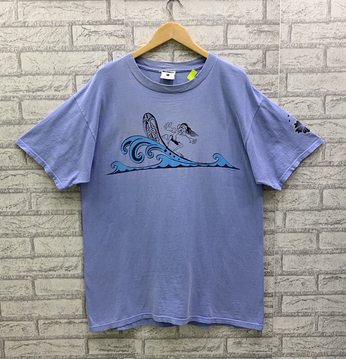 Vintage Vintage Mojoware Surfing Surf Style T-shirts Size US L / EU 52-54 / 3 - 1 Thumbnail