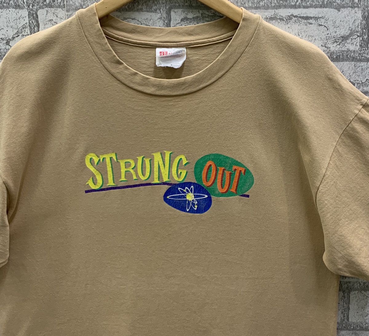 STRUNG OUT Twisted by Design Tシャツ XL Vintage Strung Out Twisted By Design Punk Rock Band T-shirts