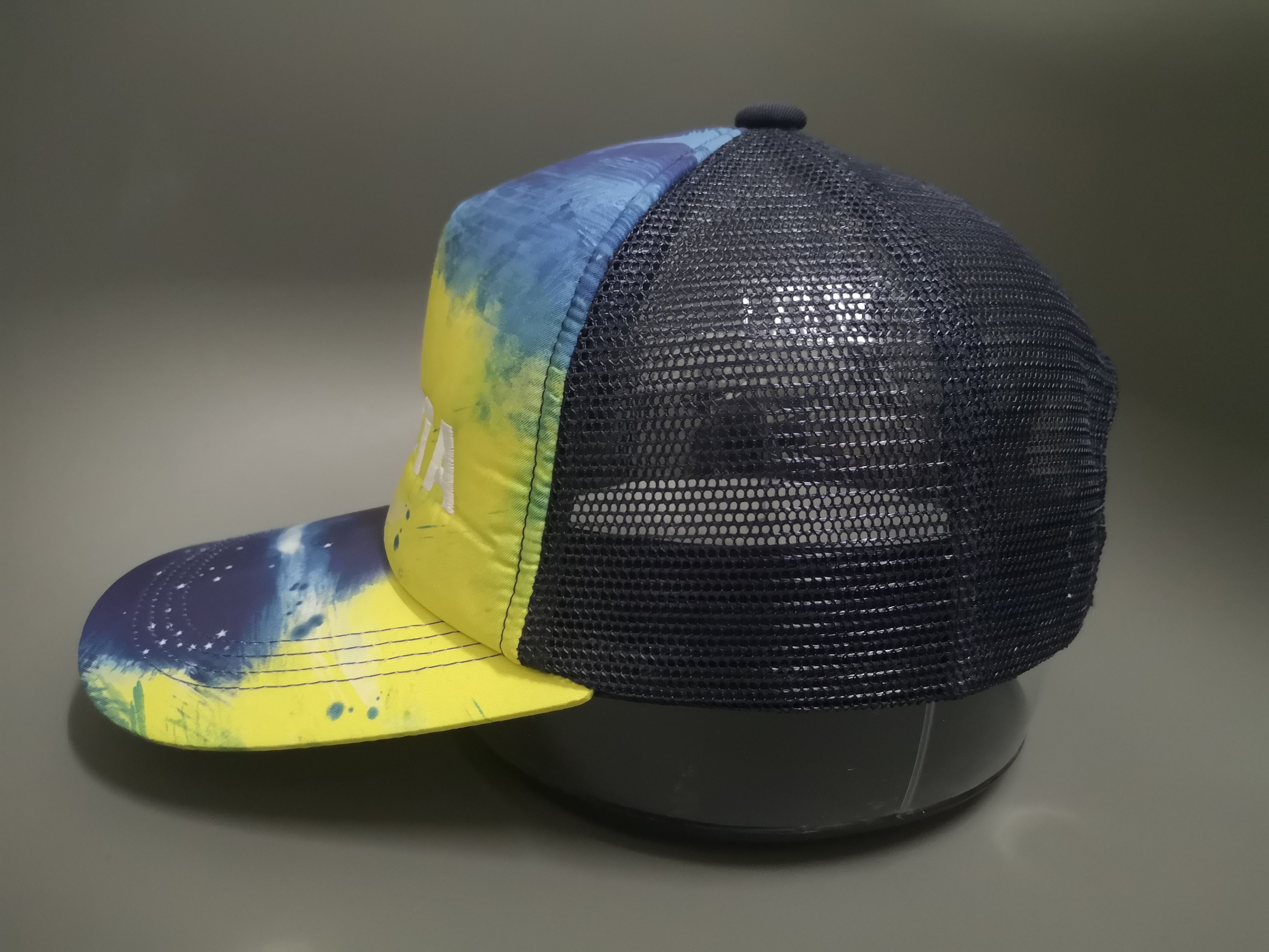 Japanese Brand VINTAGE ATHLETA TRUCKER SNAPBACK Size ONE SIZE - 16 Thumbnail
