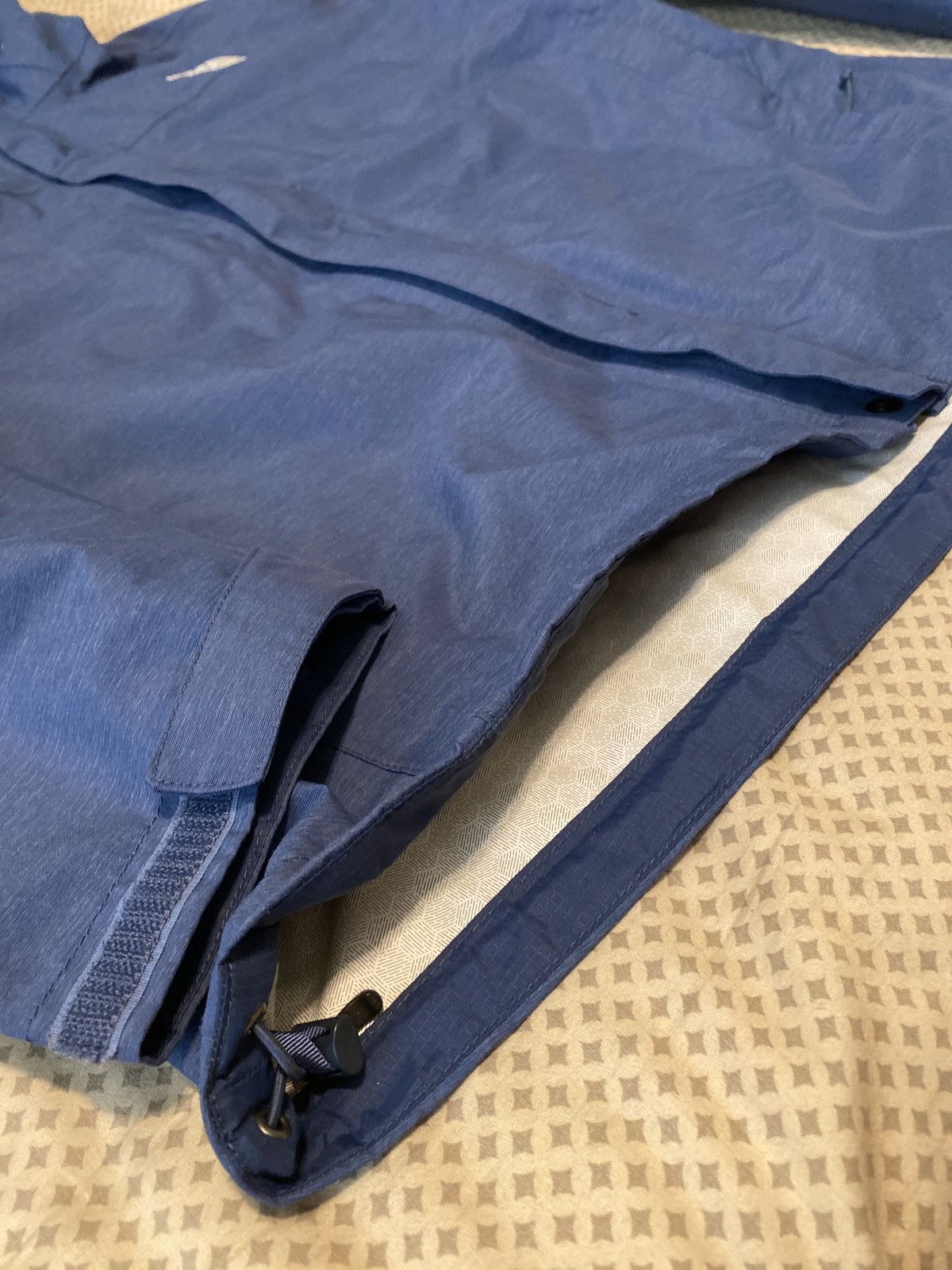 The North Face The North Face Bluegrey WaterProof Jacket /HoneyComb Inside Size US XL / EU 56 / 4 - 4 Thumbnail