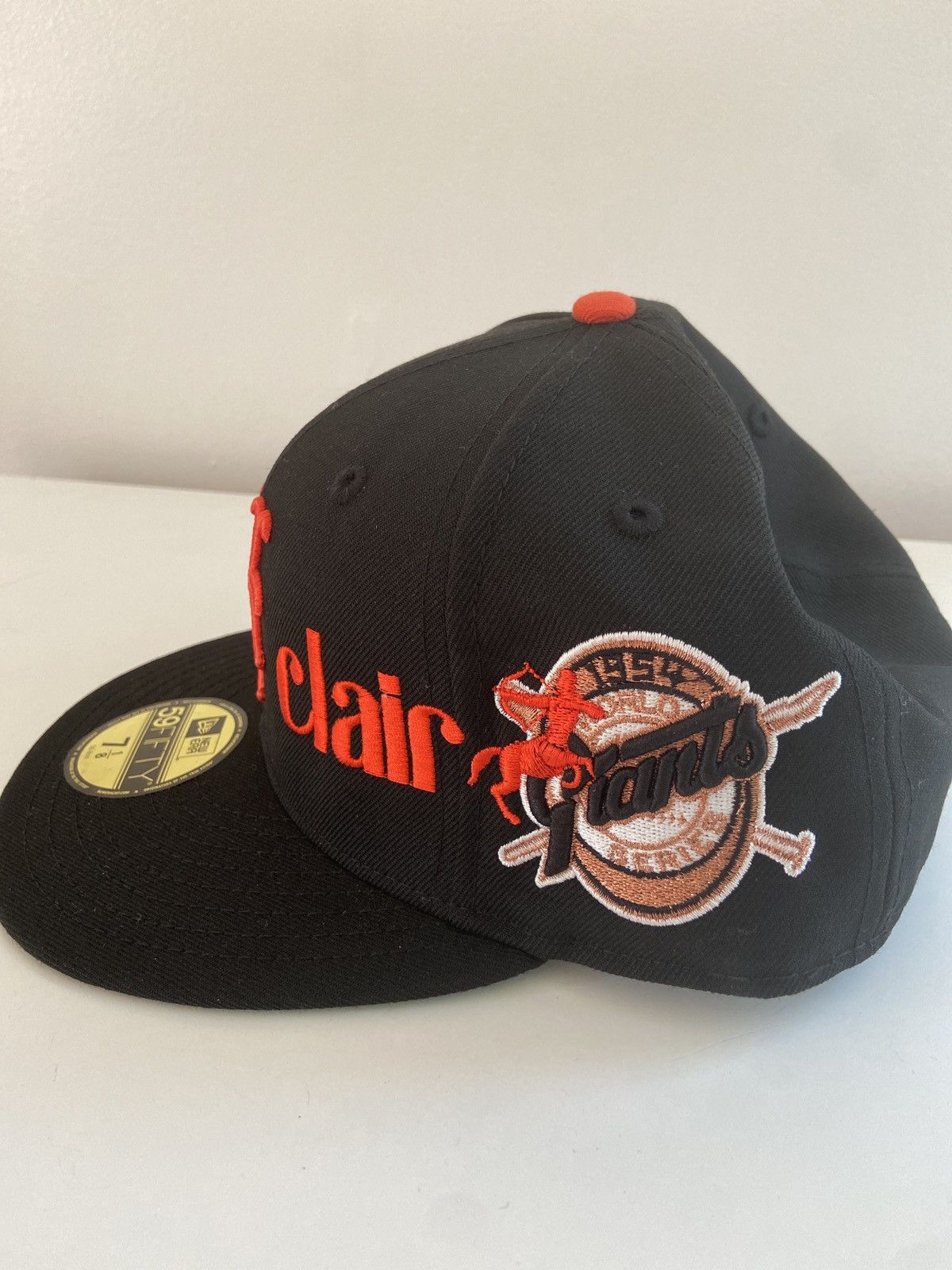 New Era × Sinclair Global Sinclair global NY Gotham’s 7 1/8 fitted brimmy Size ONE SIZE - 3 Thumbnail
