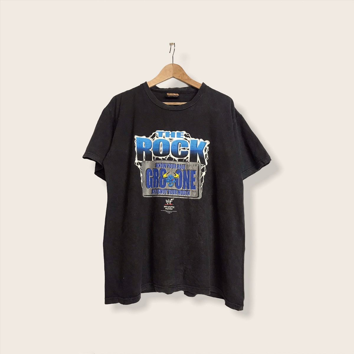 Vintage × WWE Vintage WWE The Rock world Wrestling Federstion T-Shirt Size US L / EU 52-54 / 3 - 1 Thumbnail