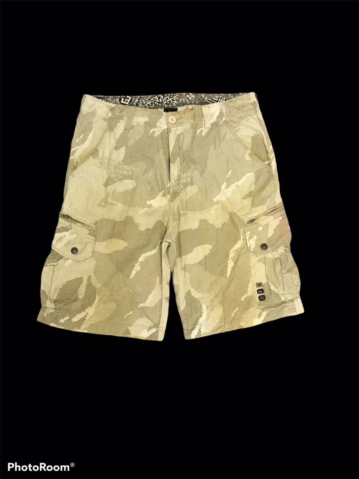 Quicksilver Short Pant Camo Size US 34 / EU 50 - 1 Thumbnail