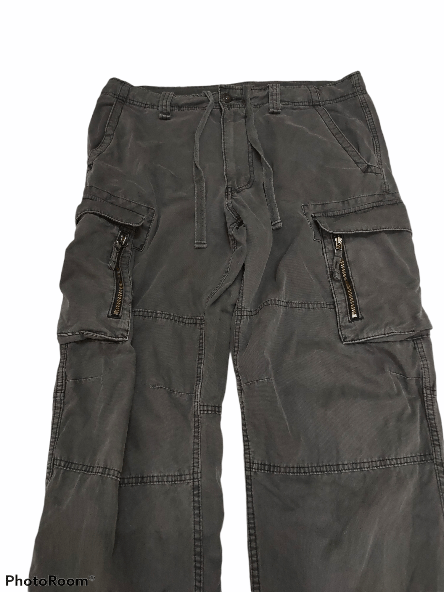 Japanese Brand Uniqlo cargo utility multipocket cropped pants 2018 Size US 36 / EU 52 - 4 Thumbnail