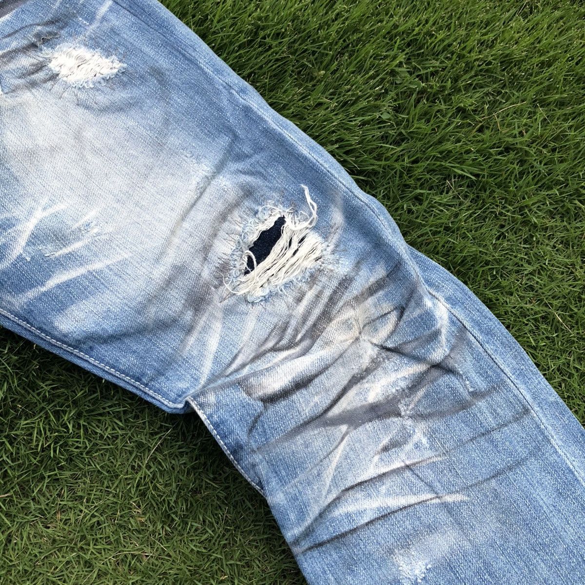 Japanese Brand Urban Cafe Distressed Denim Size US 32 / EU 48 - 2 Thumbnail