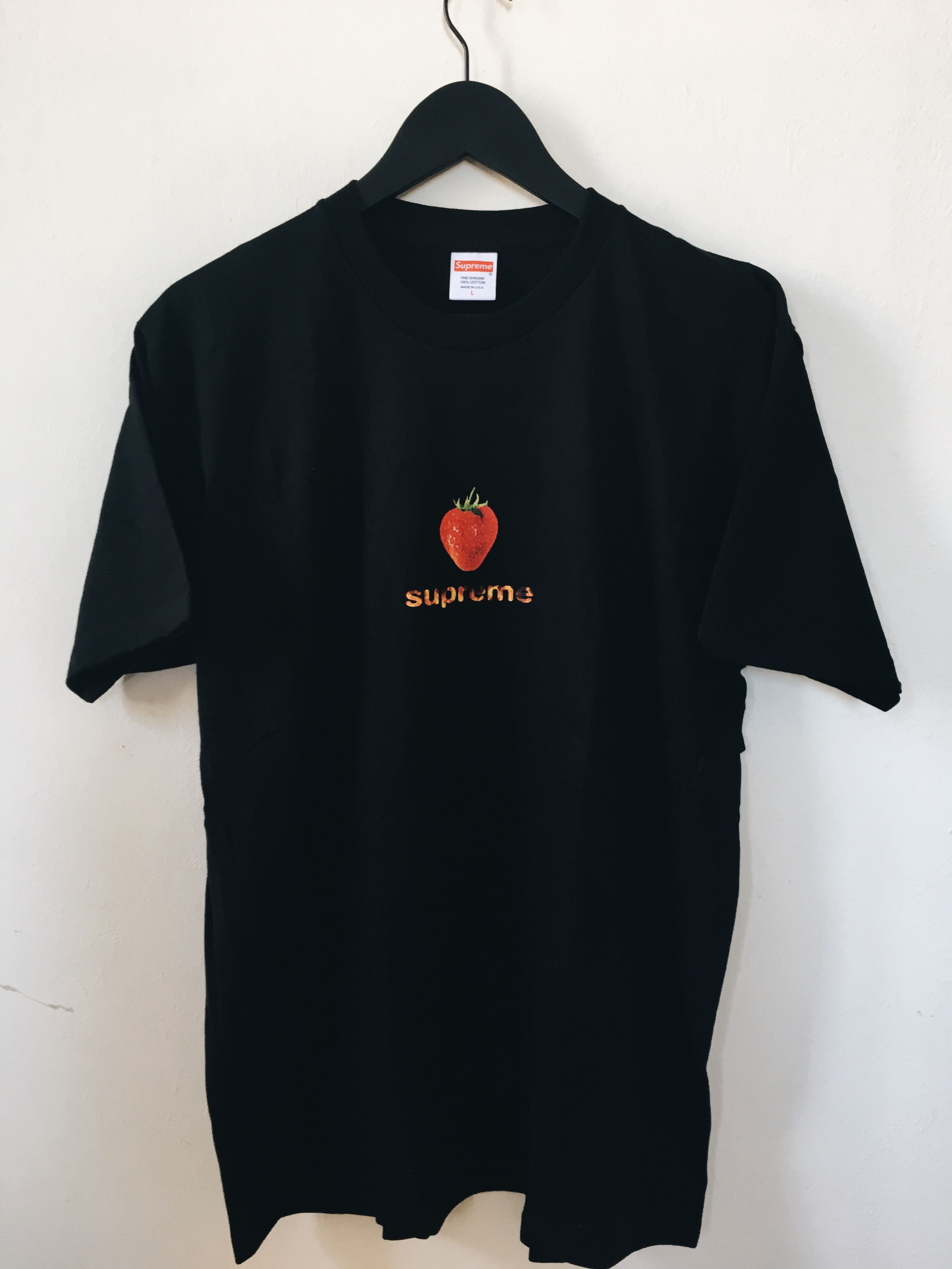 Supreme Supreme Strawberry T-shirt Black | Grailed