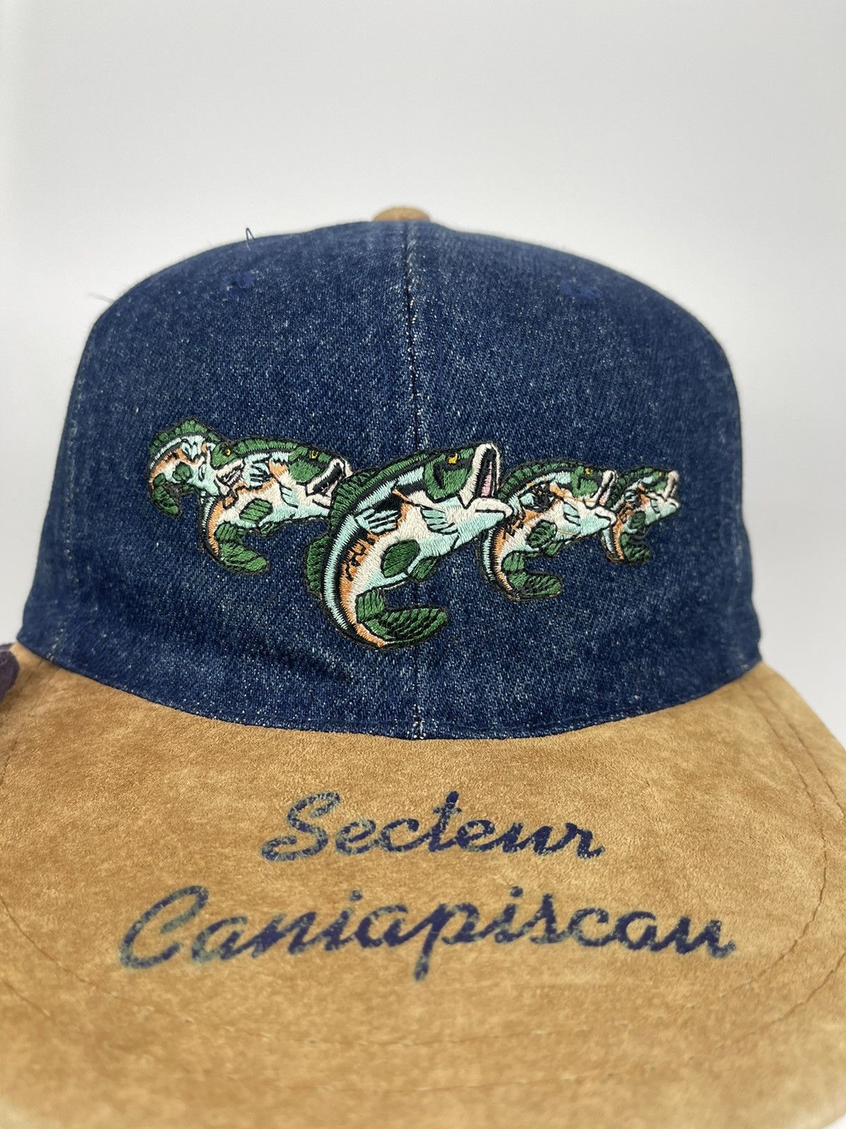 Vintage Vintage Secteur Caniapiscan denim & leather hat Size ONE SIZE - 4 Thumbnail