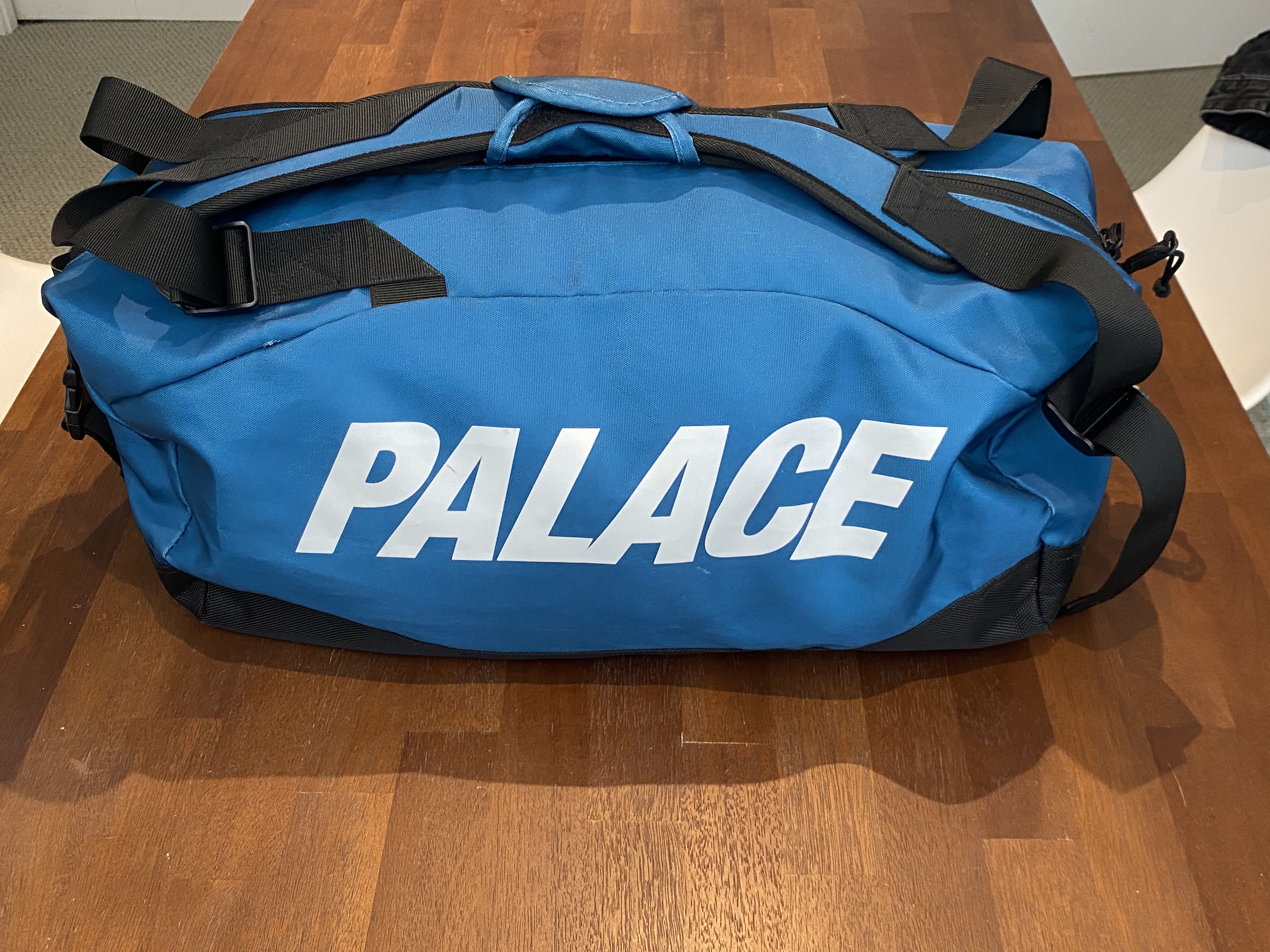 Palace duffle cheap