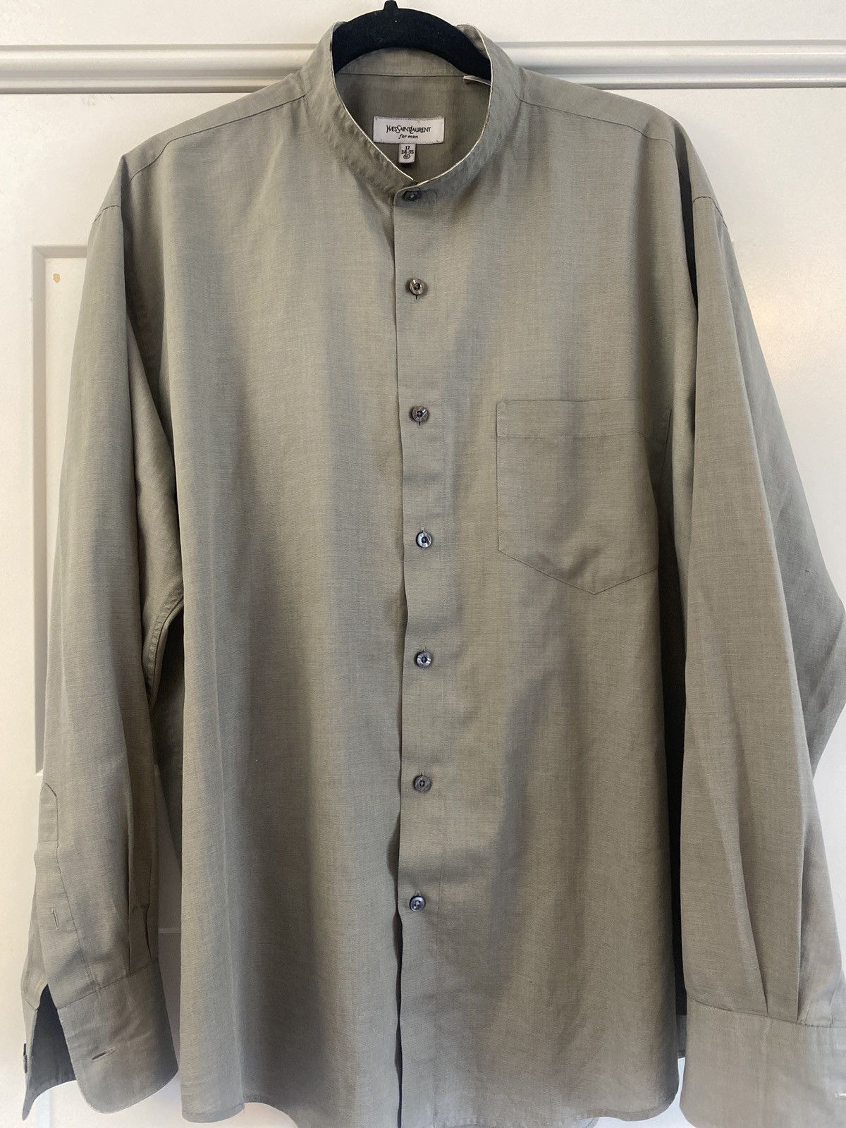 Custom Yves Saint Laurent Grey Long-sleeve Henley Button Down Size US L / EU 52-54 / 3 - 1 Preview