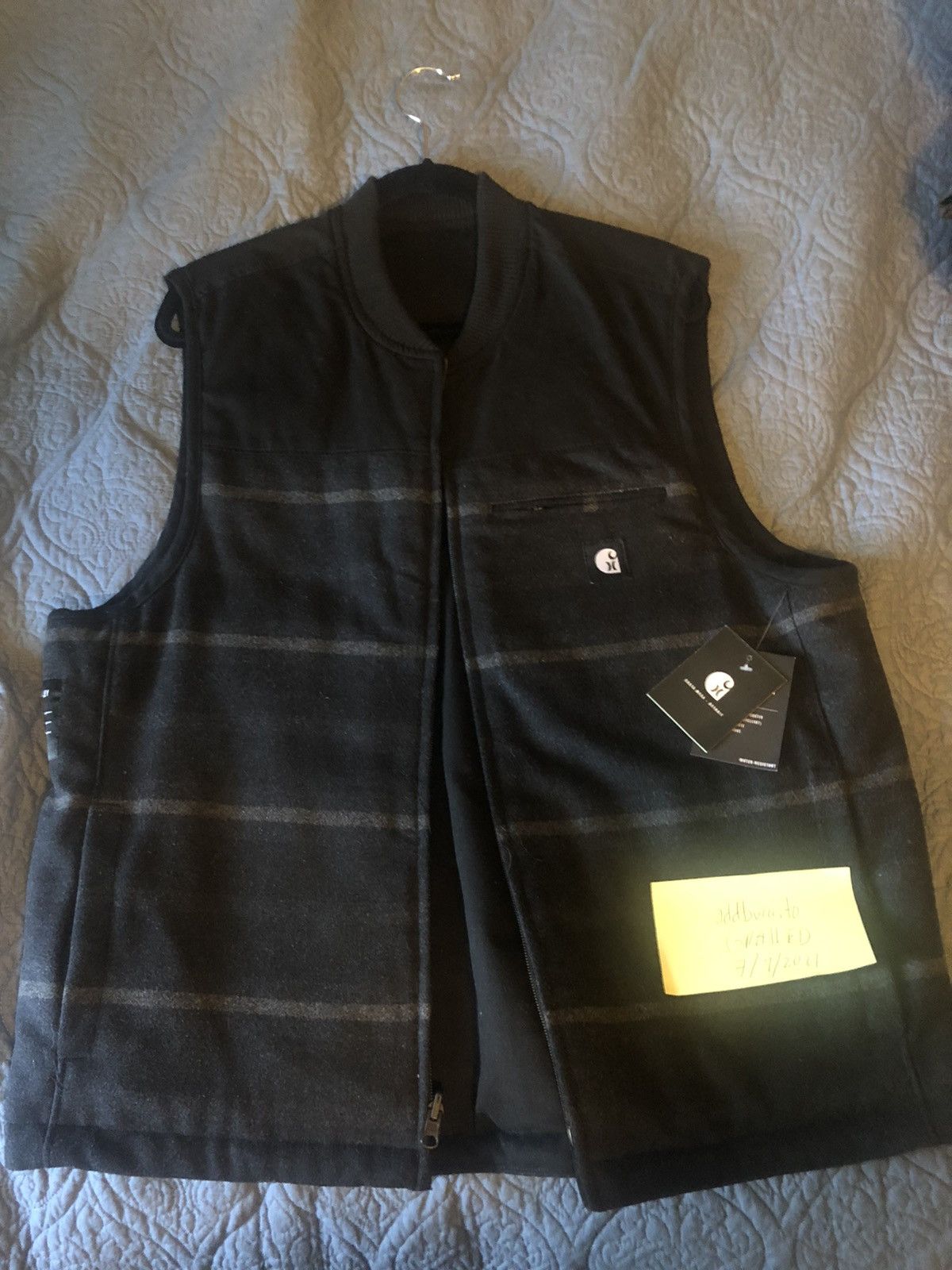 Reversable Carhartt Hurley cheapest Vest