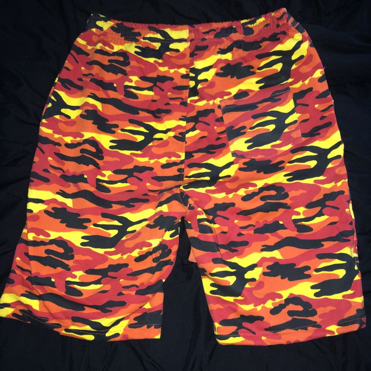 Superrradical Superrradical Orange Camo Shorts Size US 32 / EU 48 - 2 Thumbnail