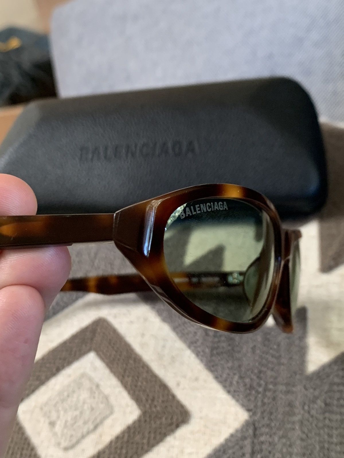 Balenciaga × Designer *RARE* New Balenciaga Paris Tortoise Shell Sunglasses Size ONE SIZE - 2 Thumbnail