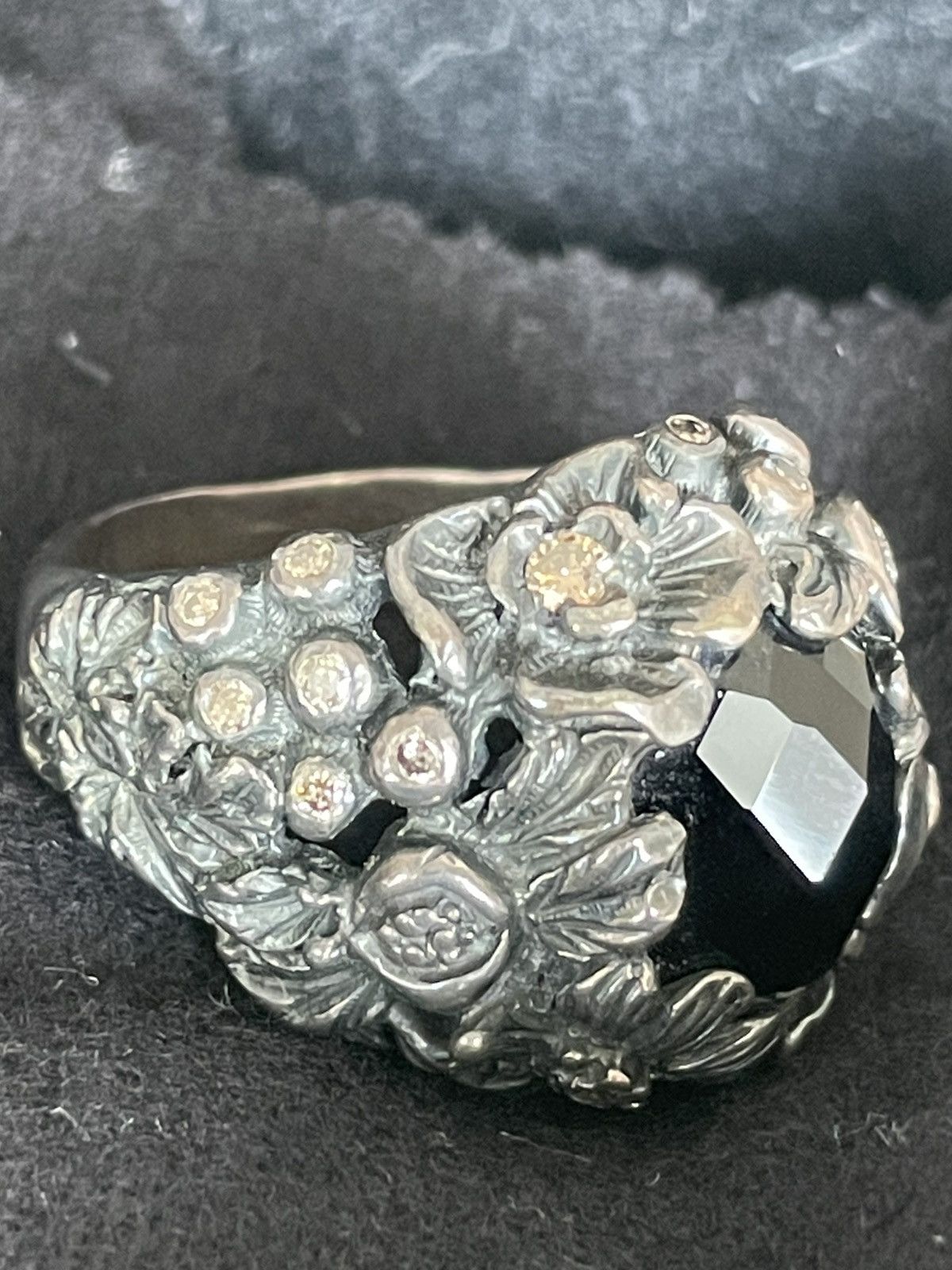 Ugo Cacciatori Sterling, Black Ónix & Safire Size ONE SIZE - 6 Thumbnail
