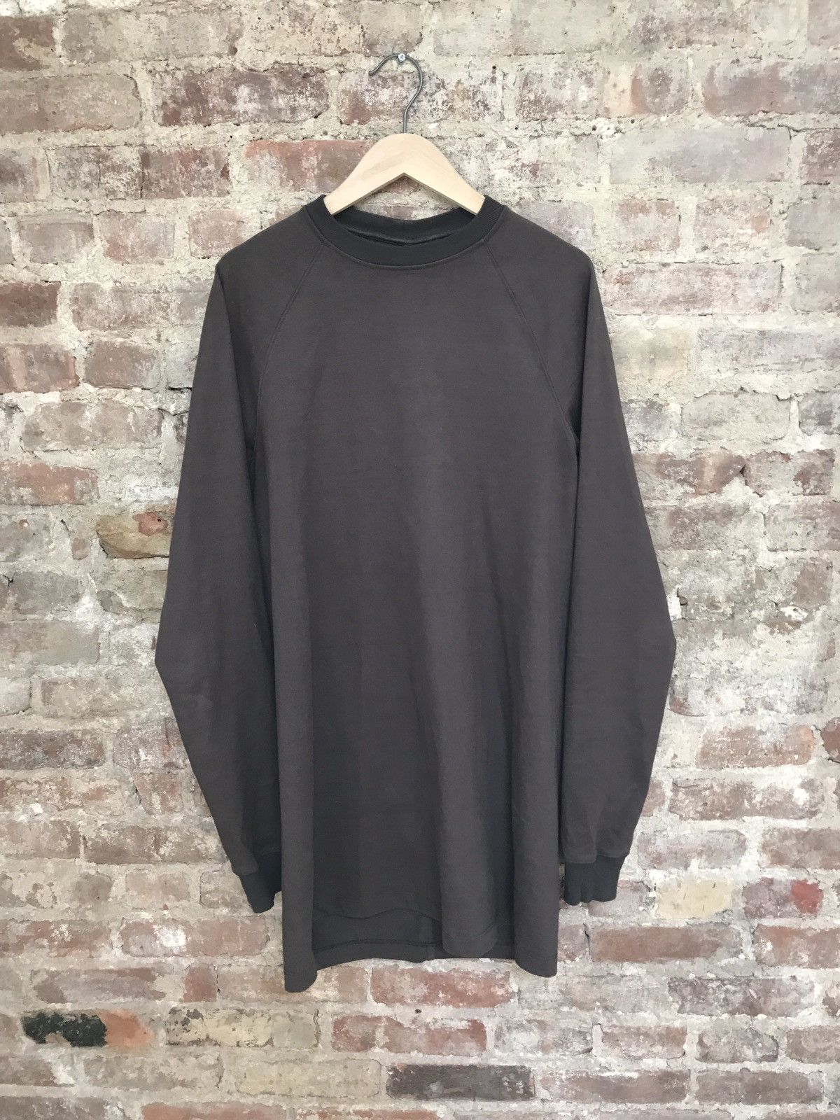 Sphinx F/W 15 Long Sleeve Crew Neck